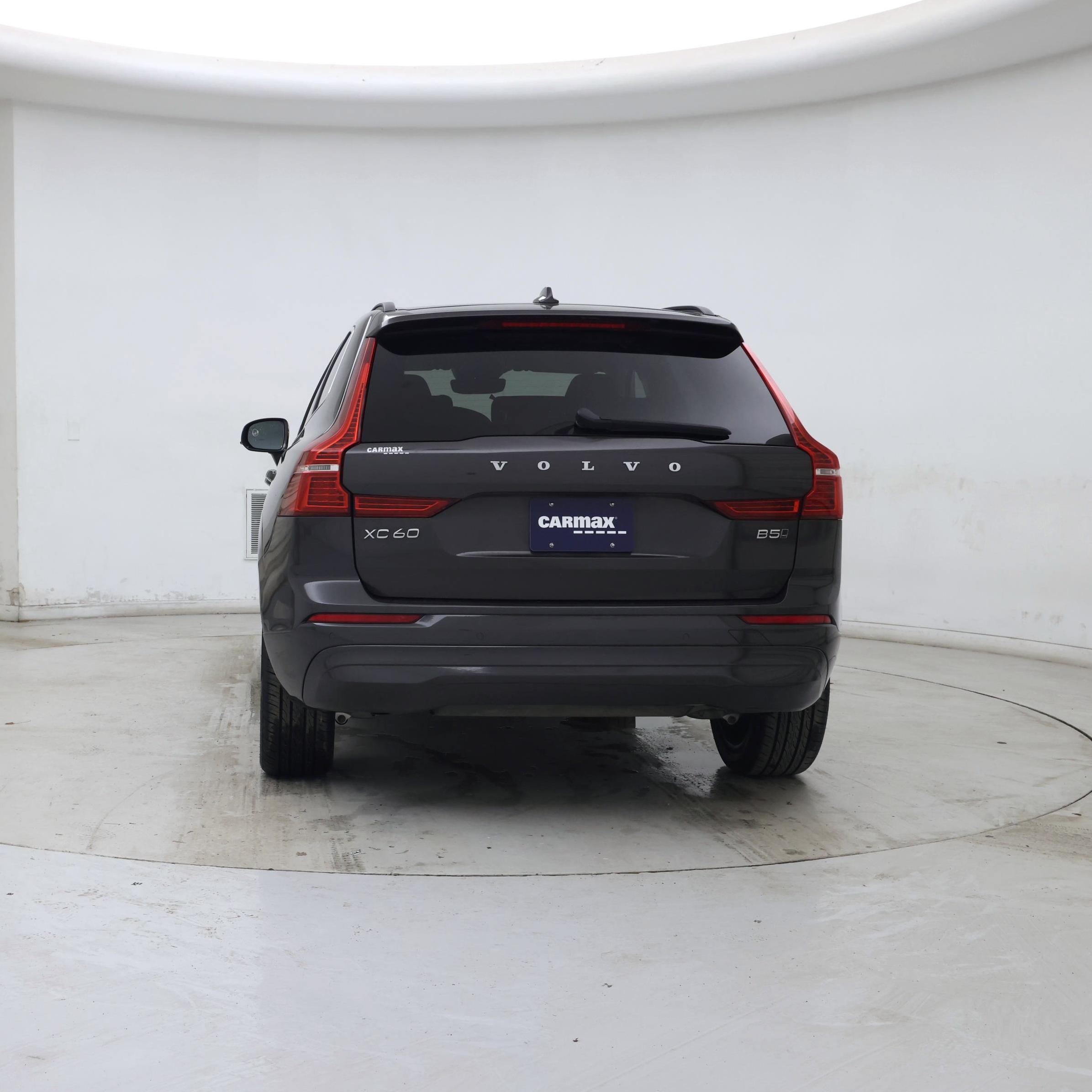 Thumbnail: 2022 Volvo XC60 - 6