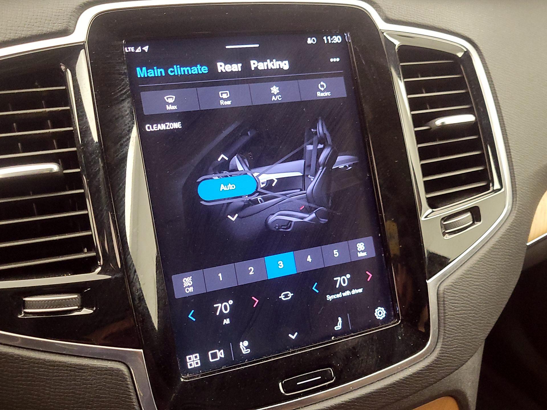 Thumbnail: 2024 Volvo XC90 - 17