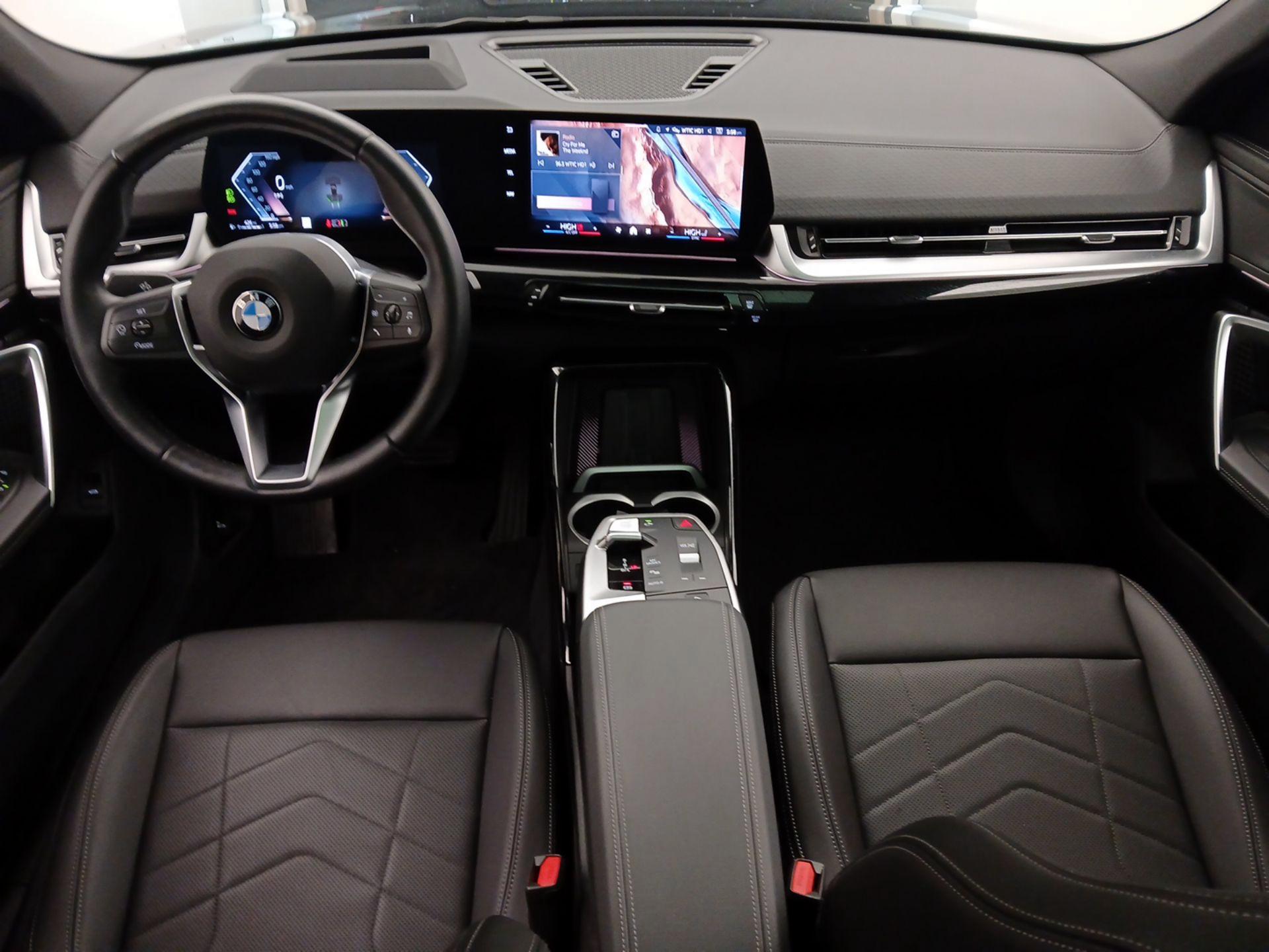 Thumbnail: 2025 BMW X2 - 9