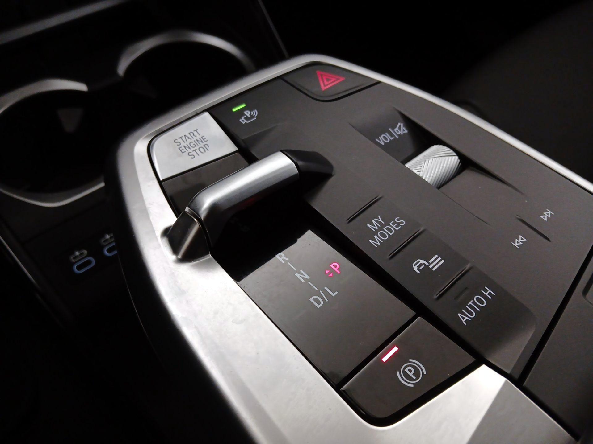 Thumbnail: 2025 BMW X2 - 17