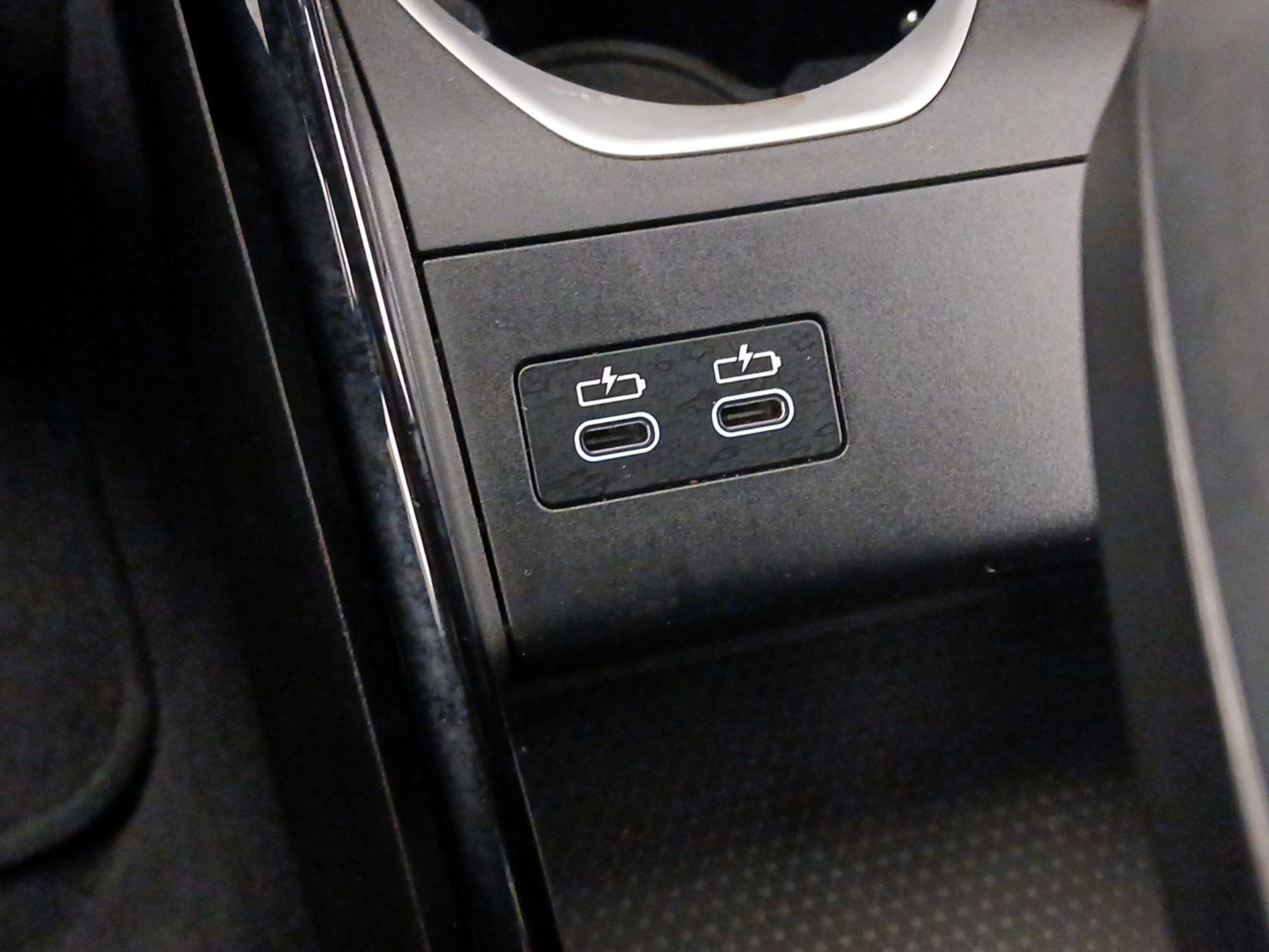 Thumbnail: 2025 BMW X2 - 18