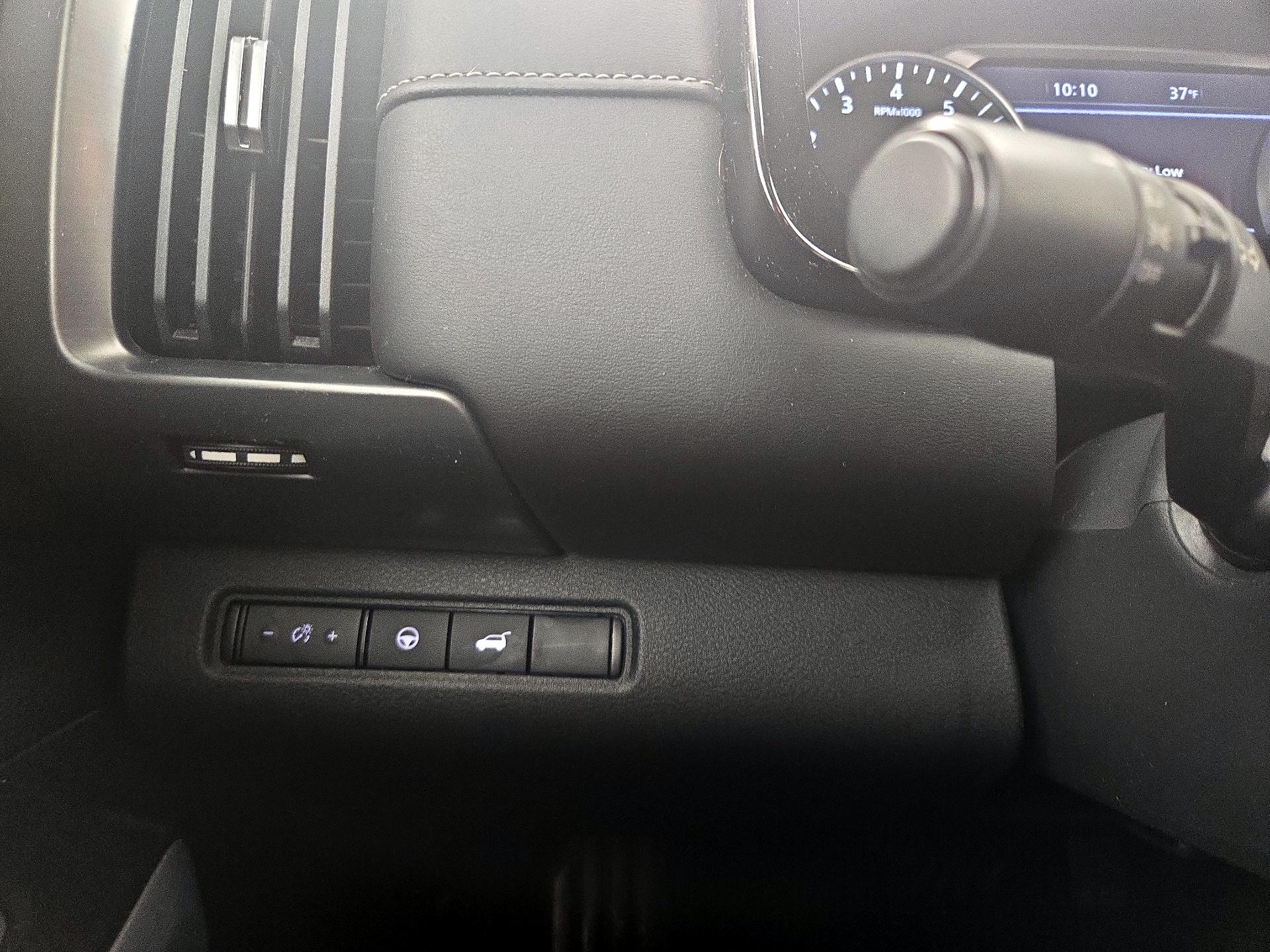 Thumbnail: 2022 Nissan Pathfinder - 13