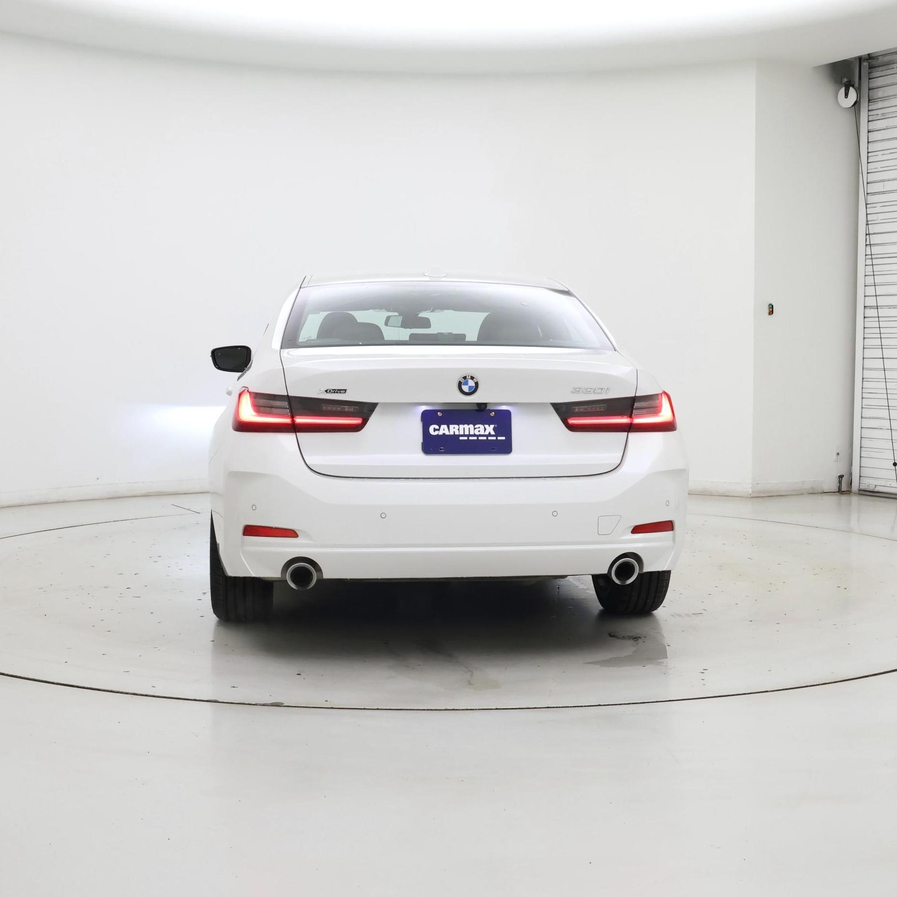 Thumbnail: 2024 BMW 3 Series - 6