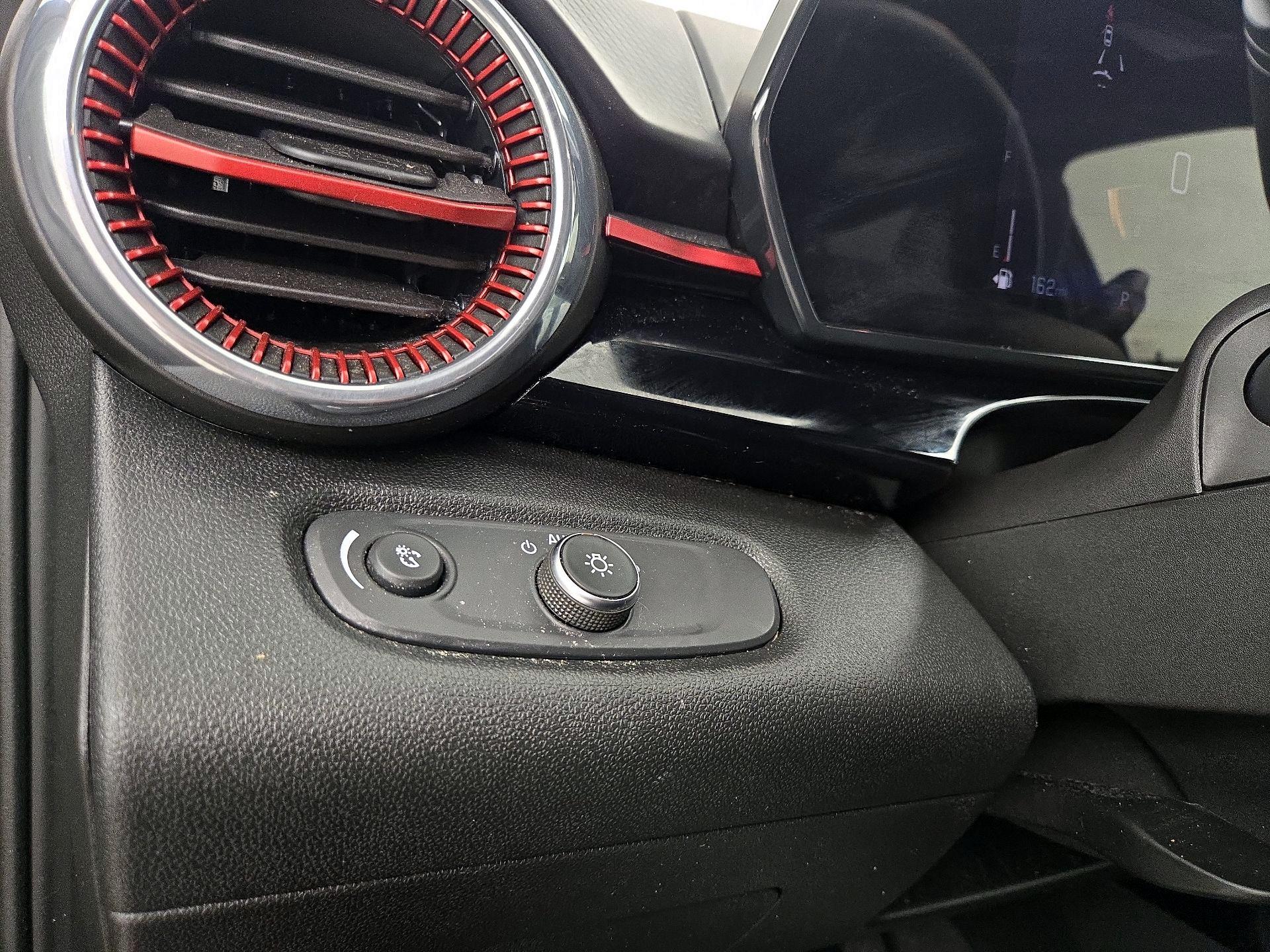 Thumbnail: 2025 Chevrolet Trax - 13