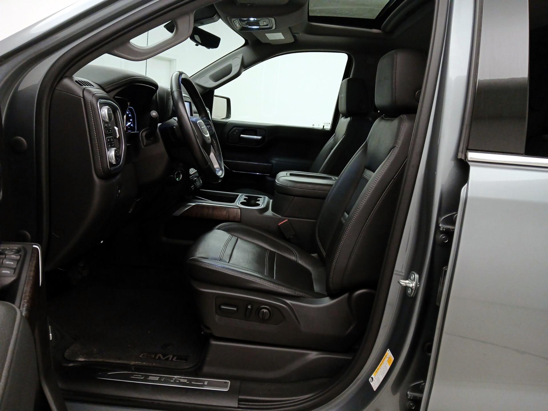 Thumbnail: 2020 GMC Sierra 1500 - 11