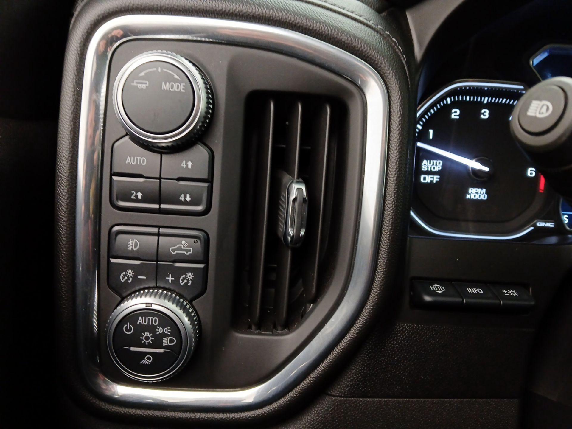 Thumbnail: 2020 GMC Sierra 1500 - 13