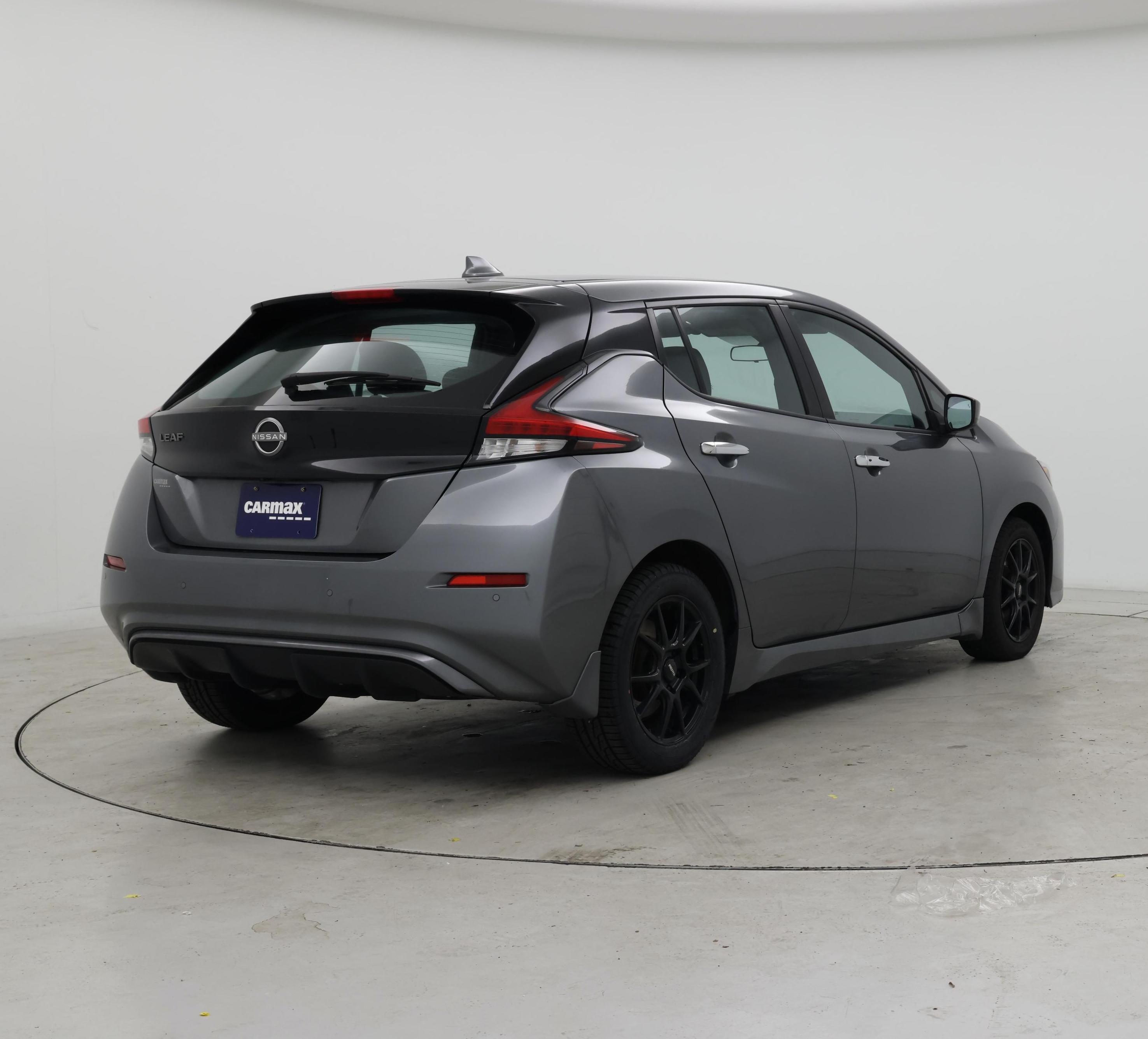 Thumbnail: 2023 Nissan Leaf - 8