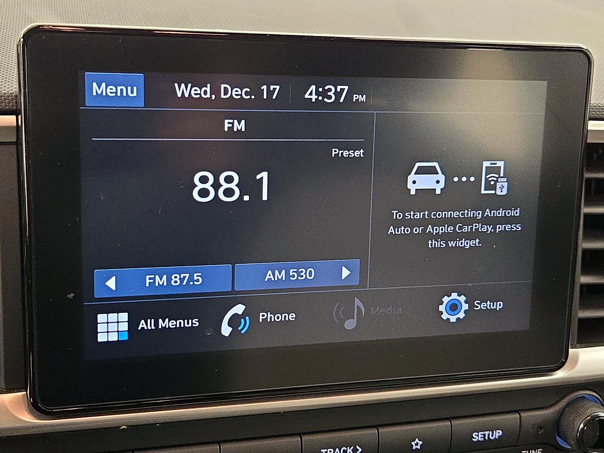 Thumbnail: 2022 Hyundai Venue - 15