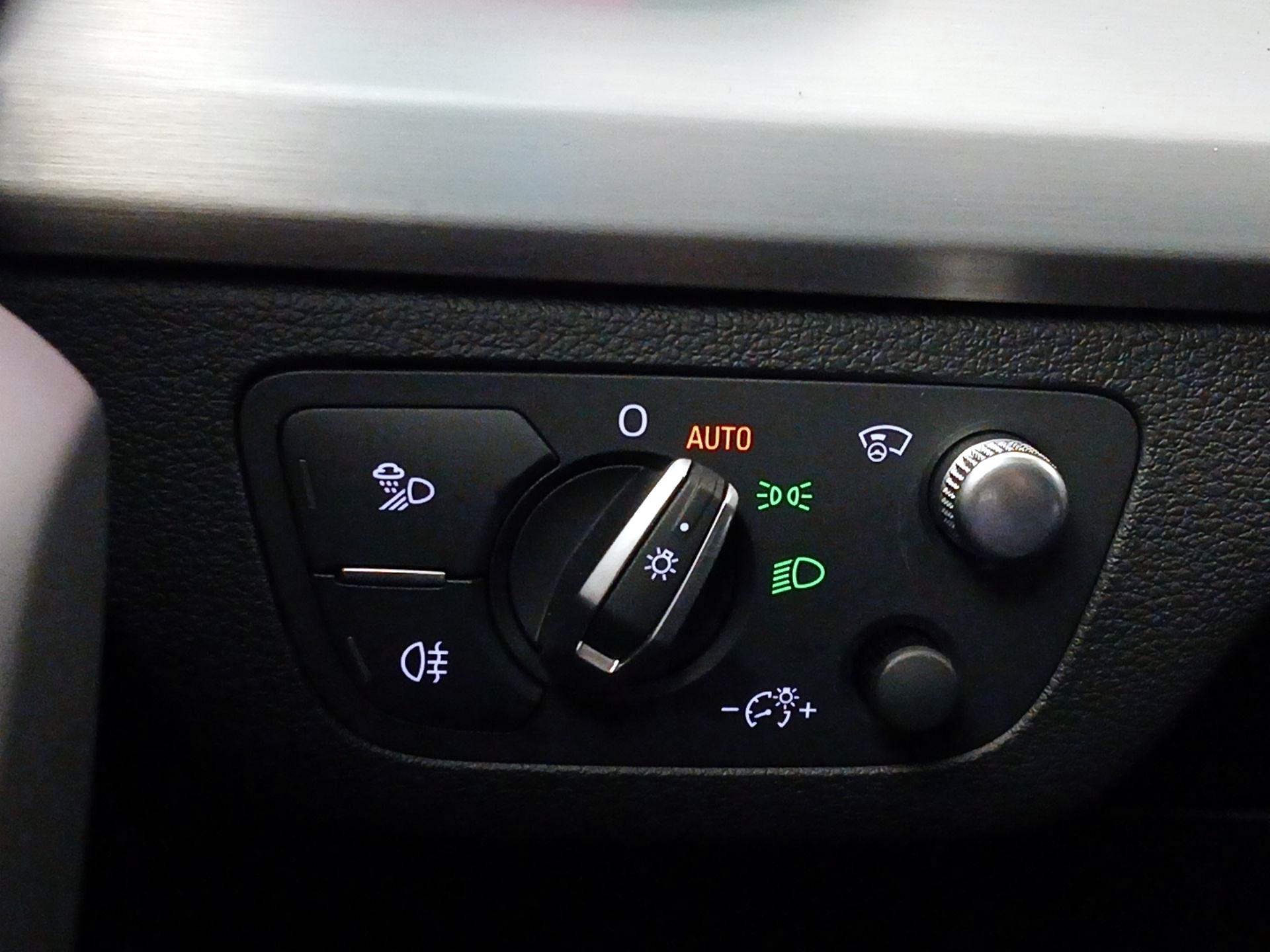 Thumbnail: 2025 Audi Q5 - 13