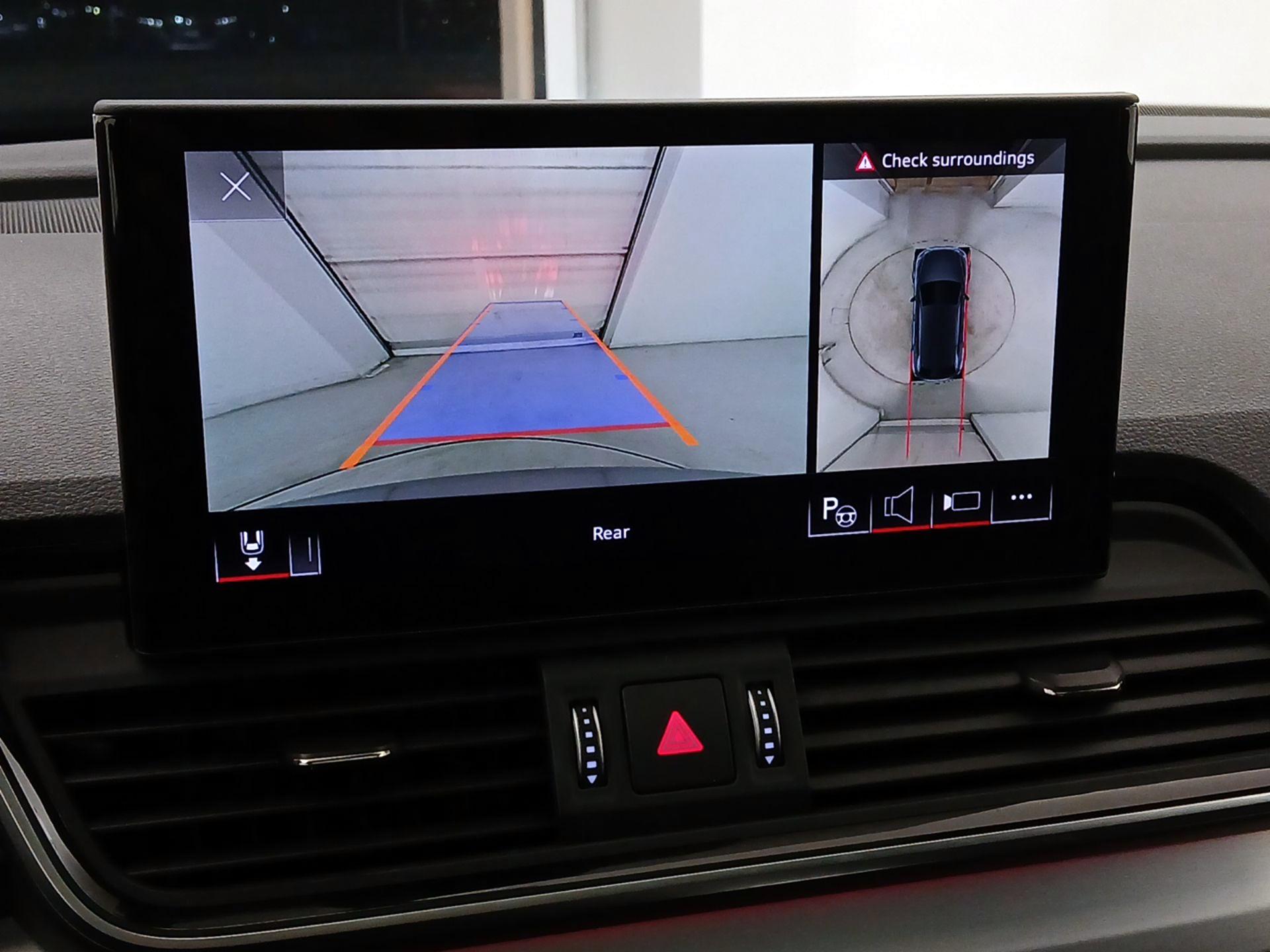 Thumbnail: 2025 Audi Q5 - 15