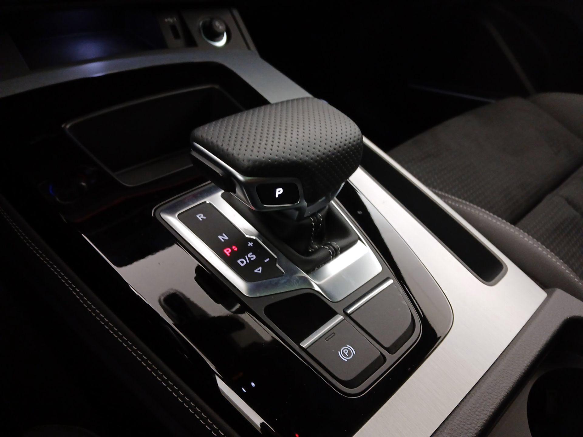 Thumbnail: 2025 Audi Q5 - 18