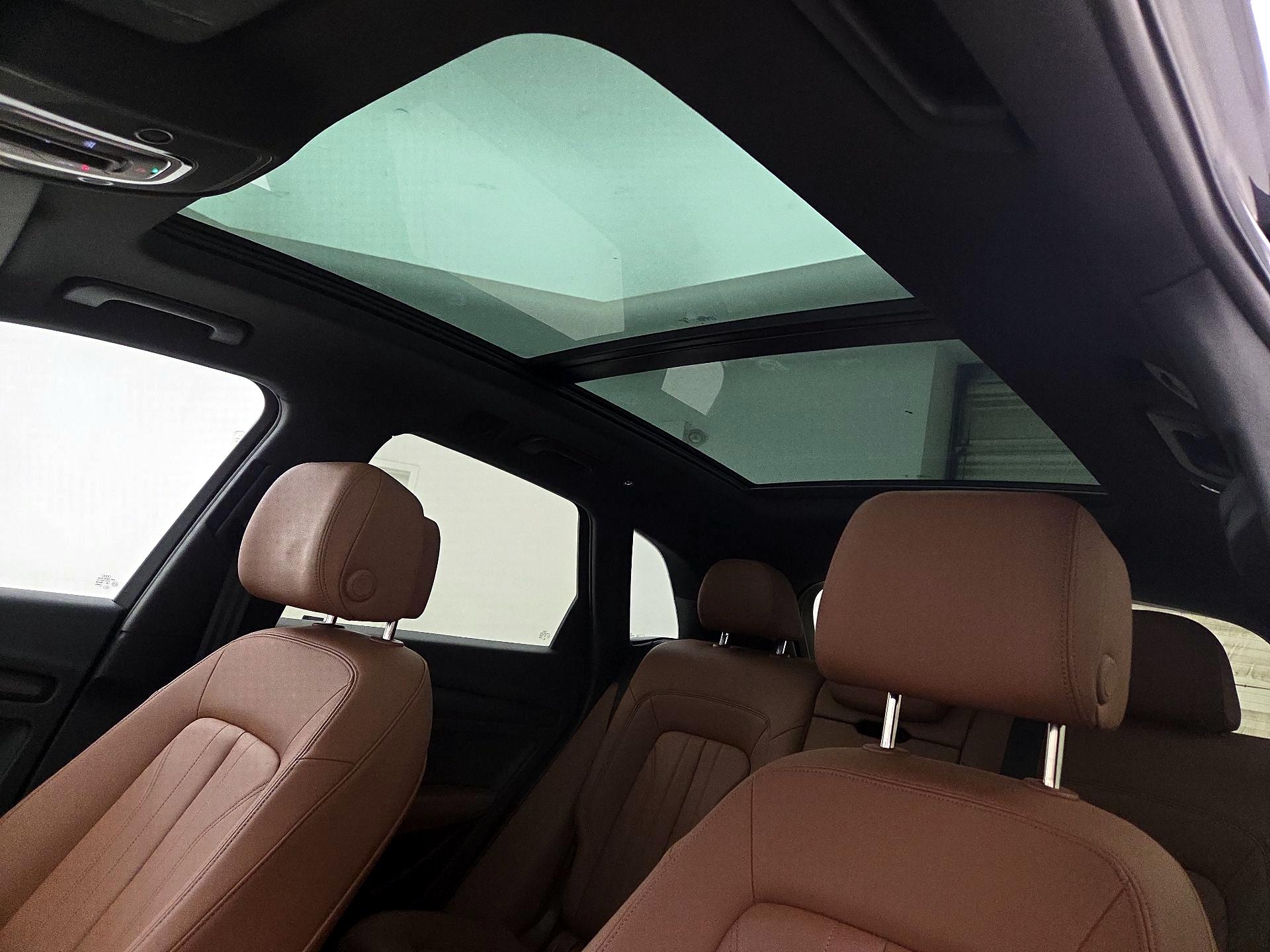 Thumbnail: 2023 Audi Q5 - 19