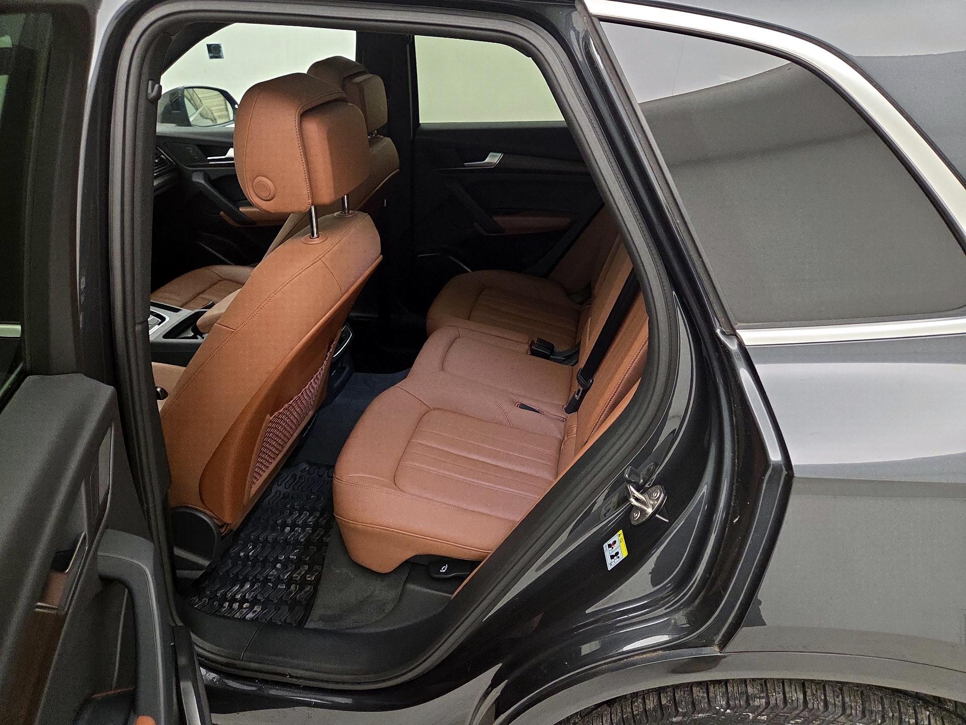 Thumbnail: 2023 Audi Q5 - 20