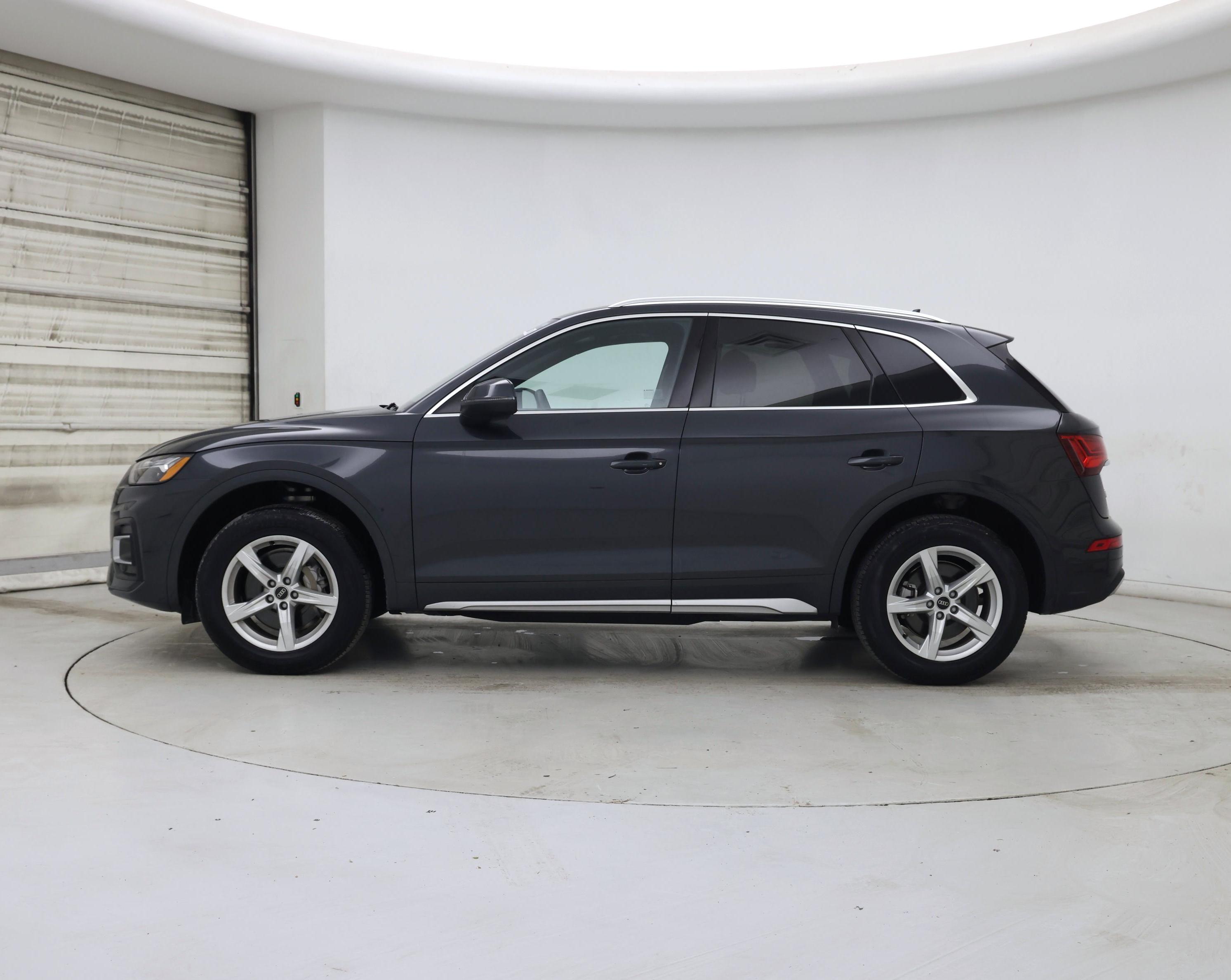 Thumbnail: 2023 Audi Q5 - 3