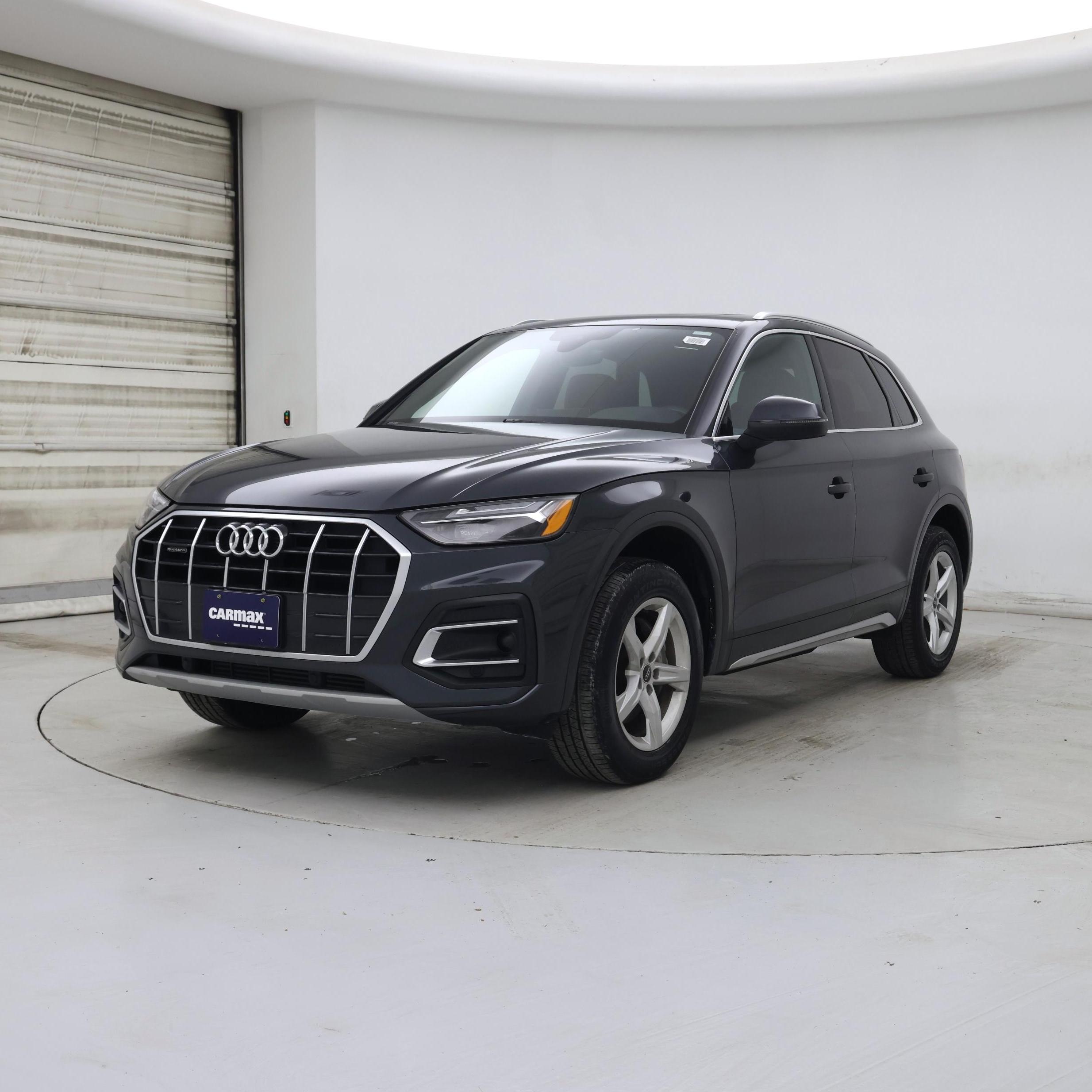 Thumbnail: 2023 Audi Q5 - 4