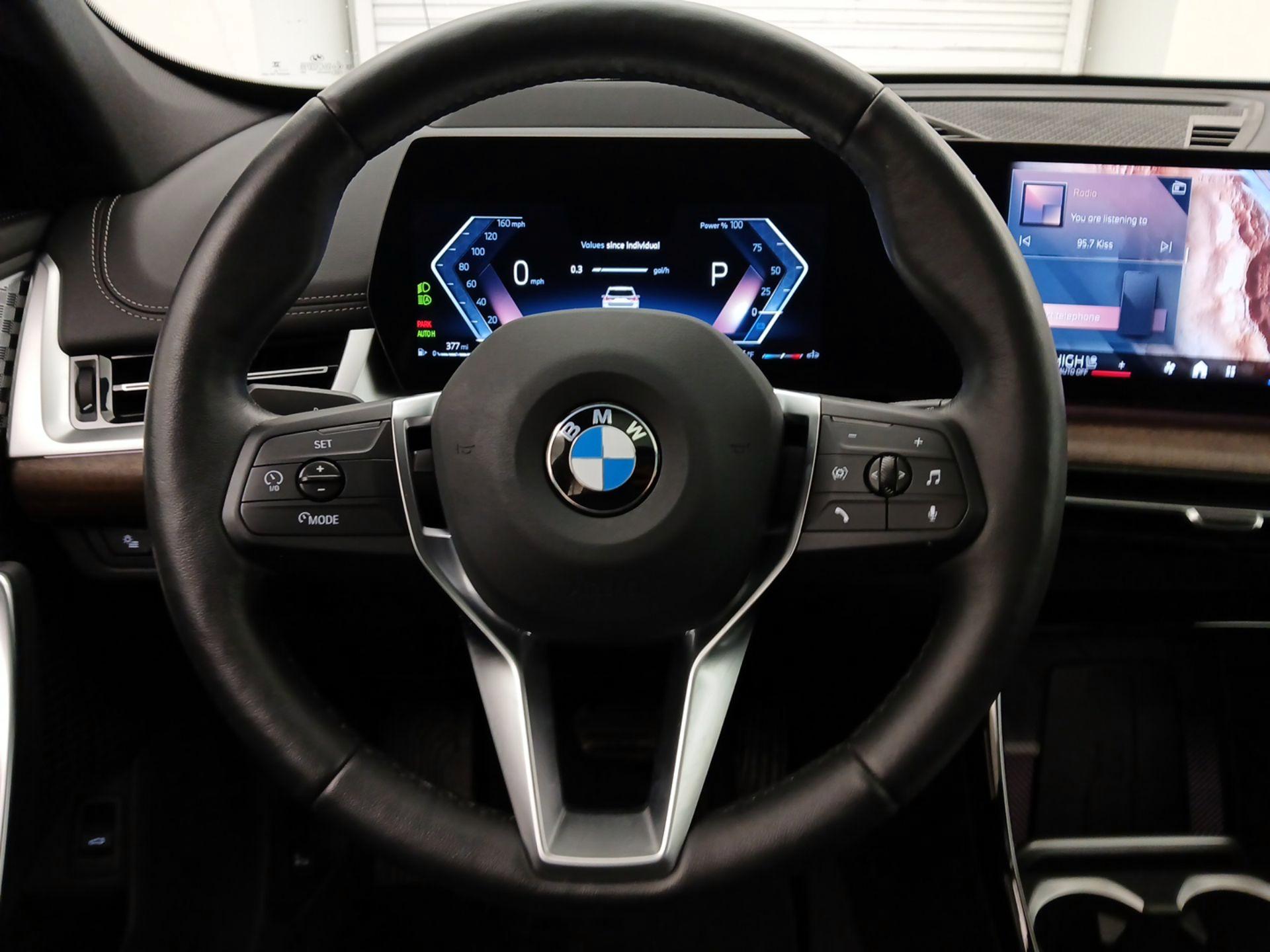 Thumbnail: 2024 BMW X1 - 10