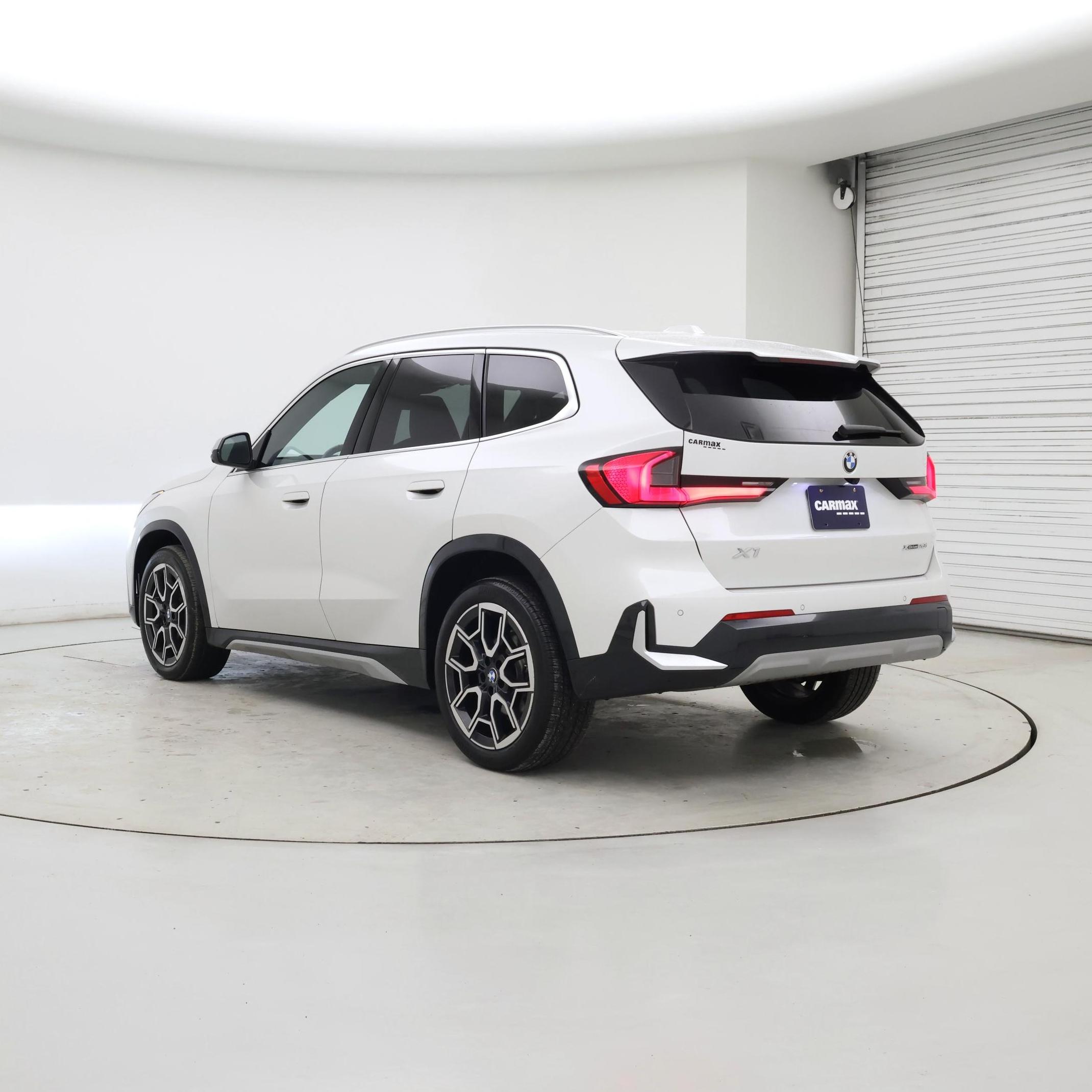 Thumbnail: 2024 BMW X1 - 2