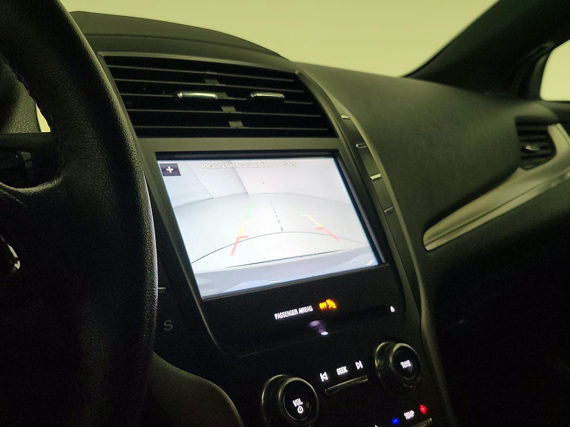 Thumbnail: 2017 Lincoln MKC - 14