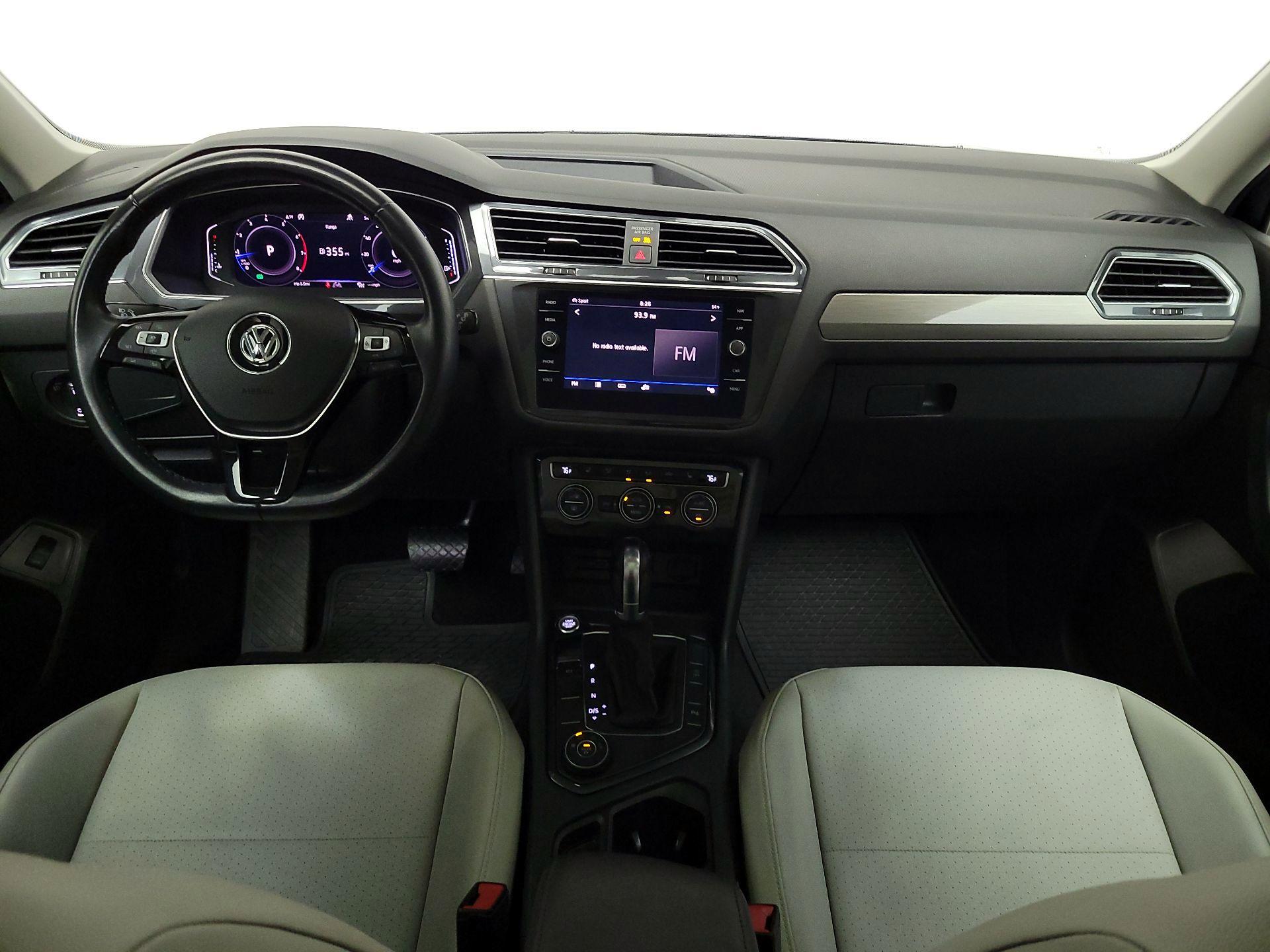 Thumbnail: 2019 Volkswagen Tiguan - 9