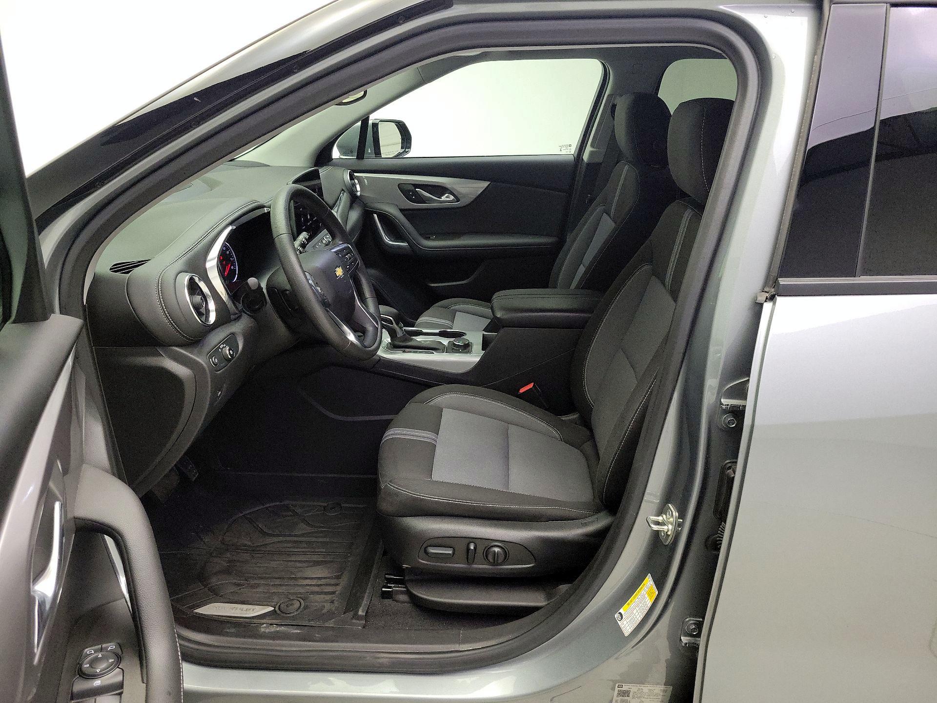 Thumbnail: 2023 Chevrolet Blazer - 11