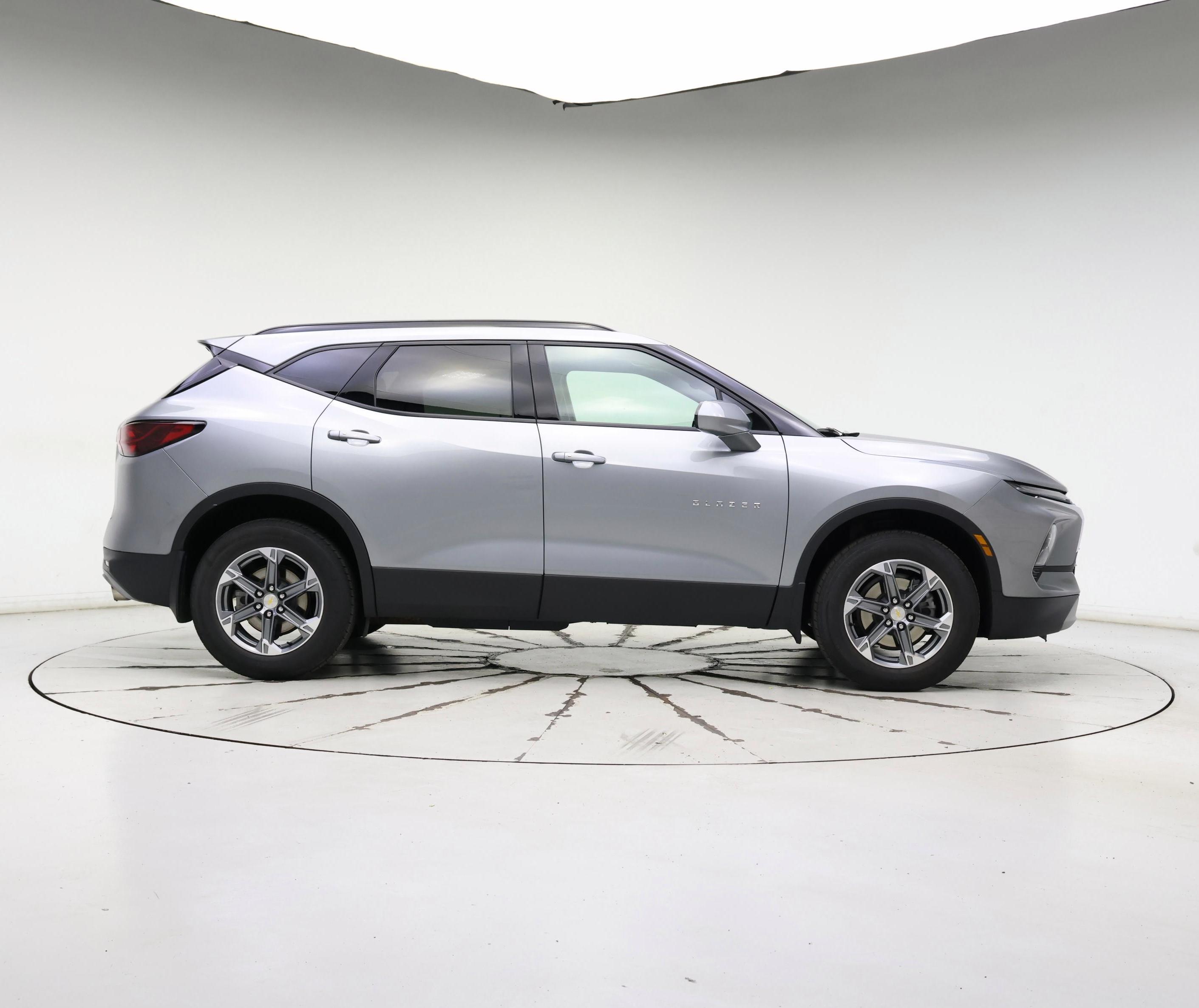 Thumbnail: 2023 Chevrolet Blazer - 7