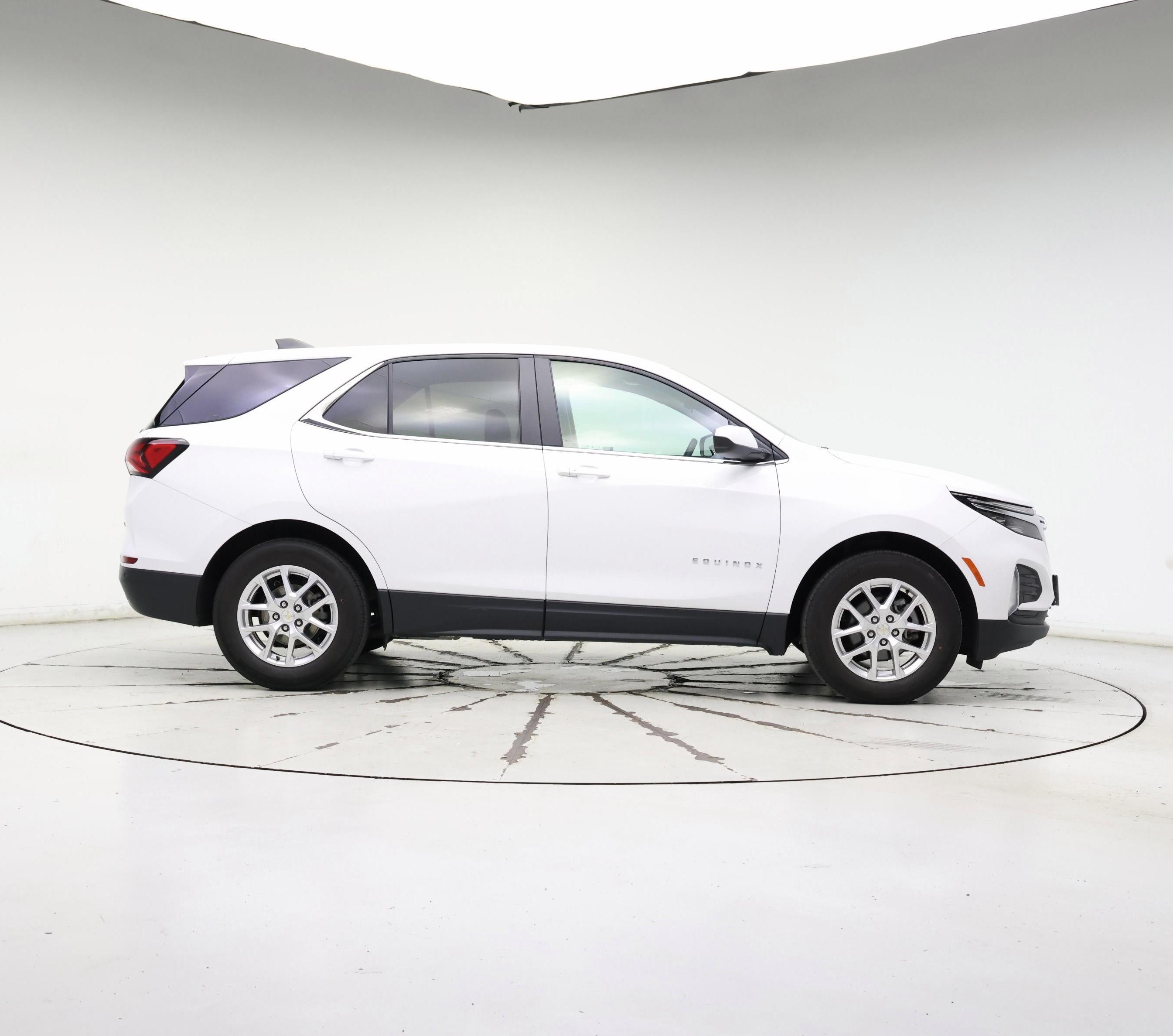 Thumbnail: 2022 Chevrolet Equinox - 7