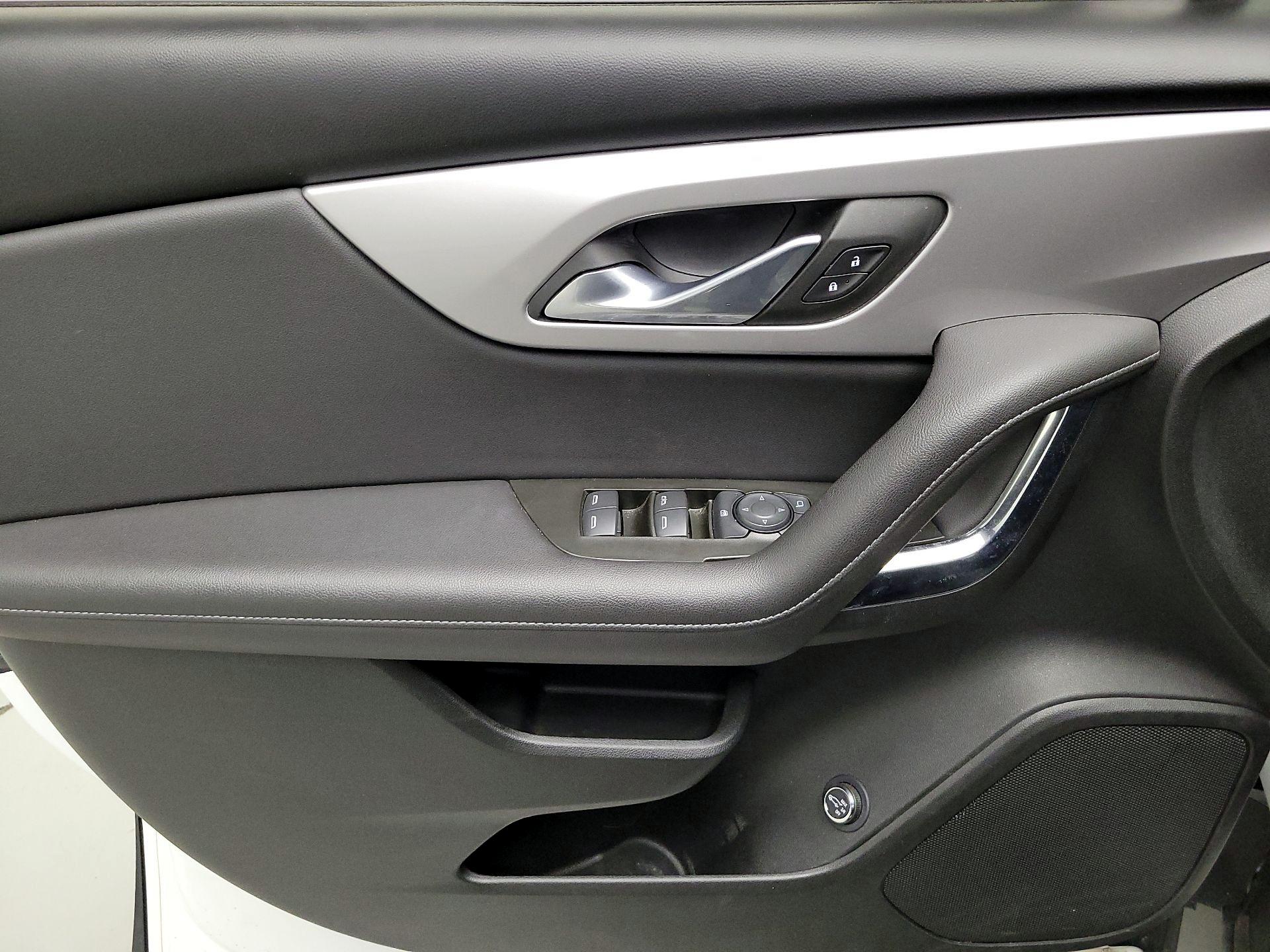 Thumbnail: 2022 Chevrolet Blazer - 12