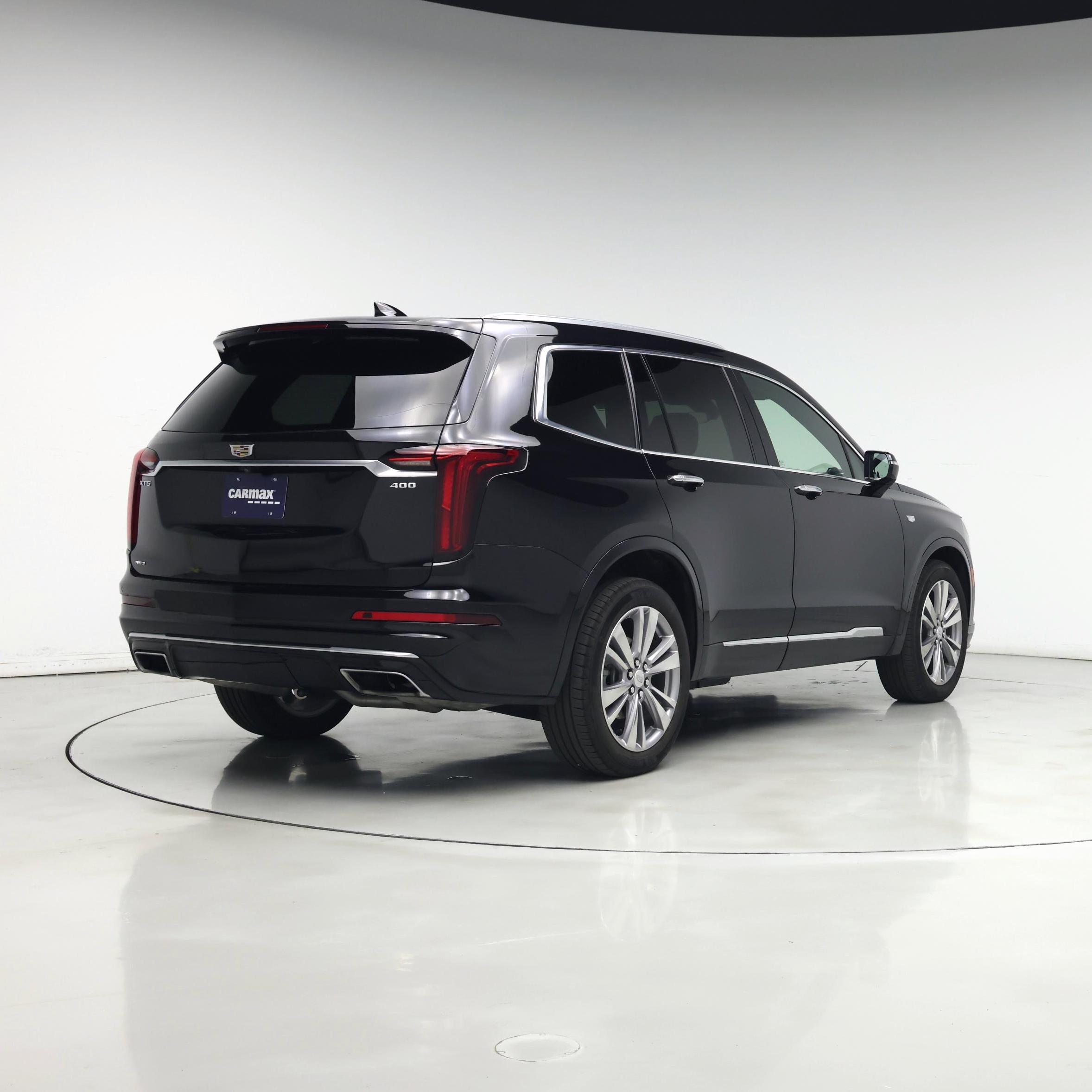 Thumbnail: 2023 Cadillac XT6 - 8