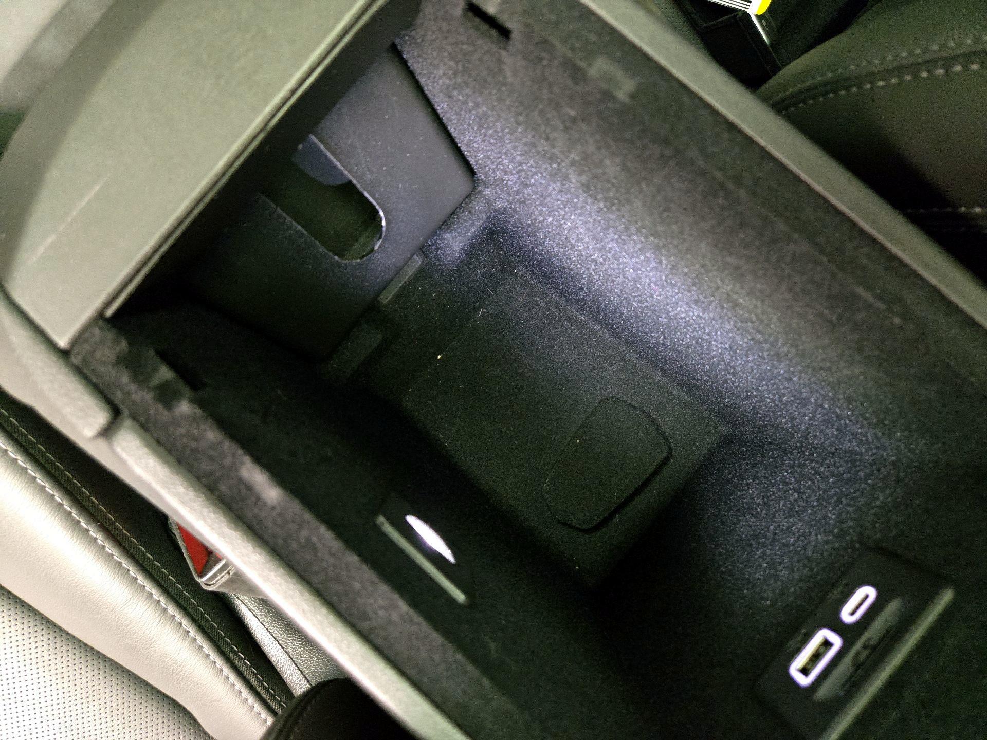 Thumbnail: 2023 Cadillac XT6 - 19