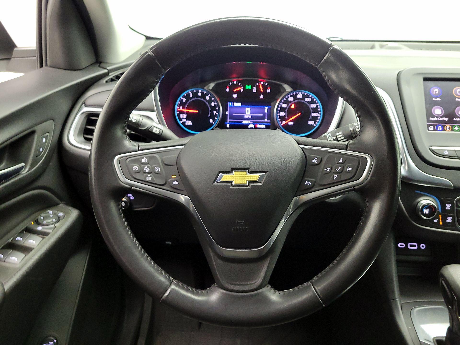 Thumbnail: 2022 Chevrolet Equinox - 10