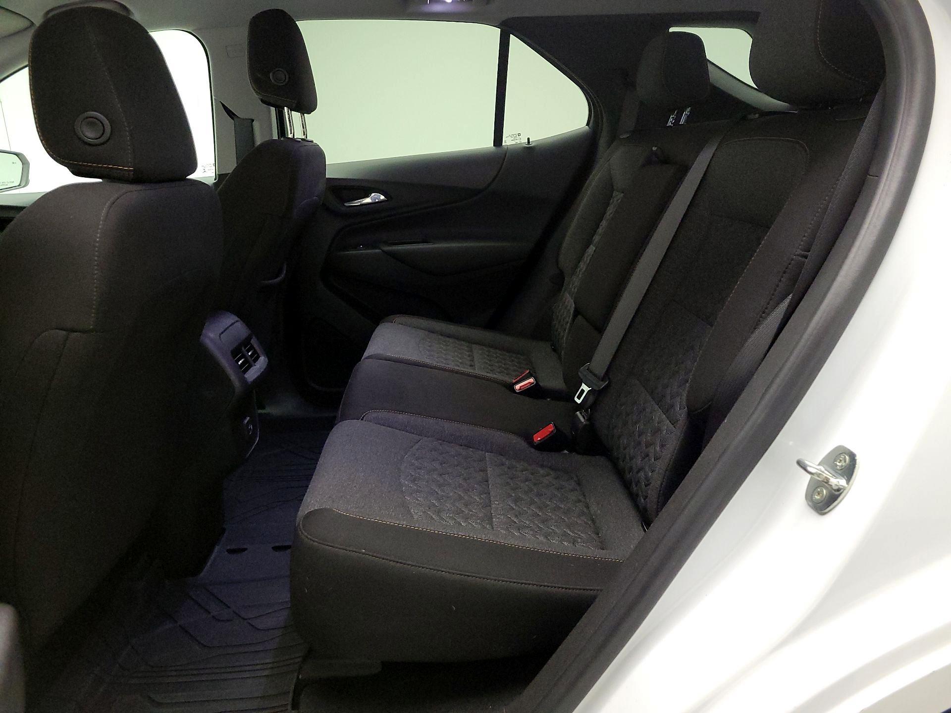 Thumbnail: 2022 Chevrolet Equinox - 19