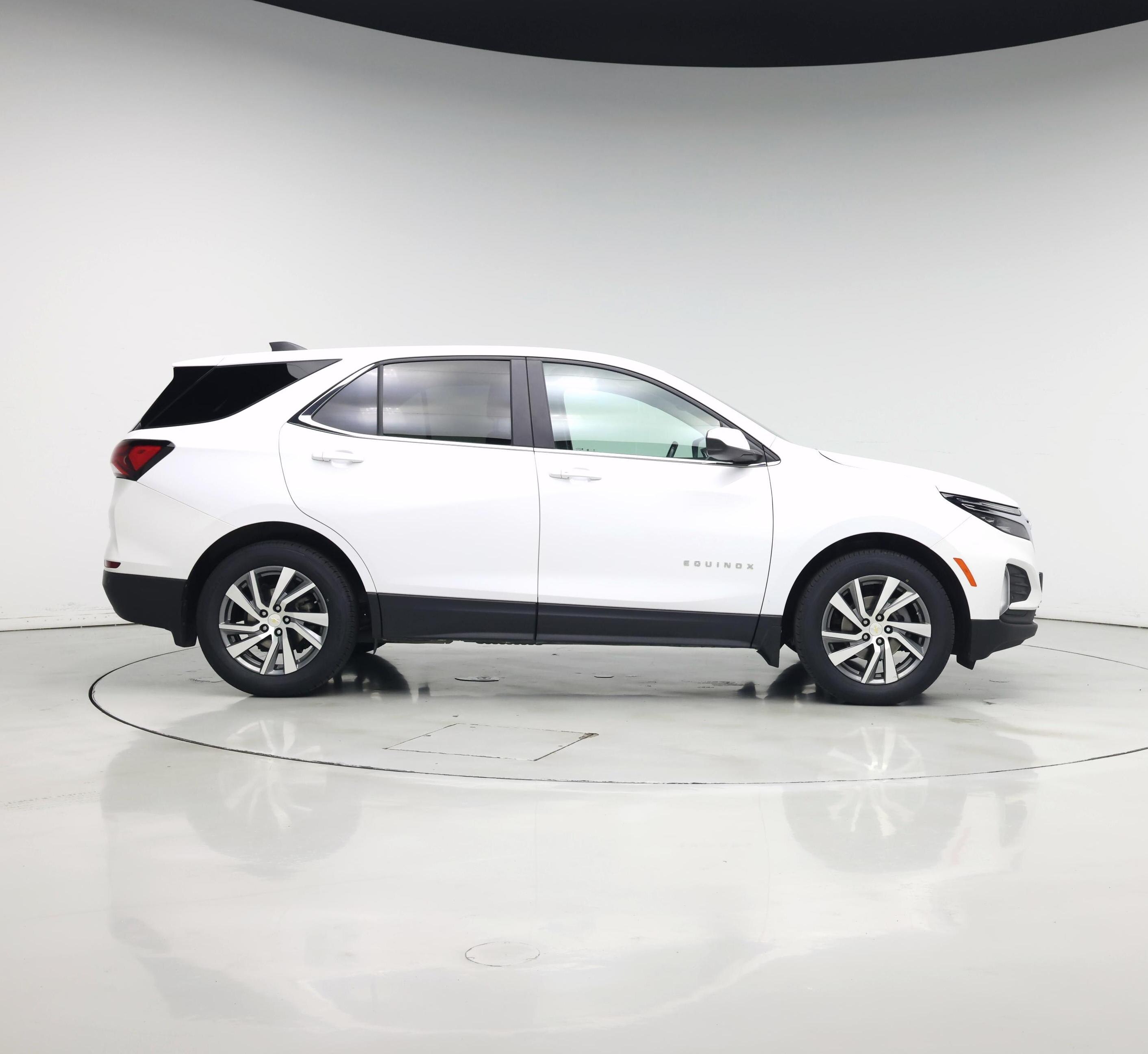 Thumbnail: 2022 Chevrolet Equinox - 7