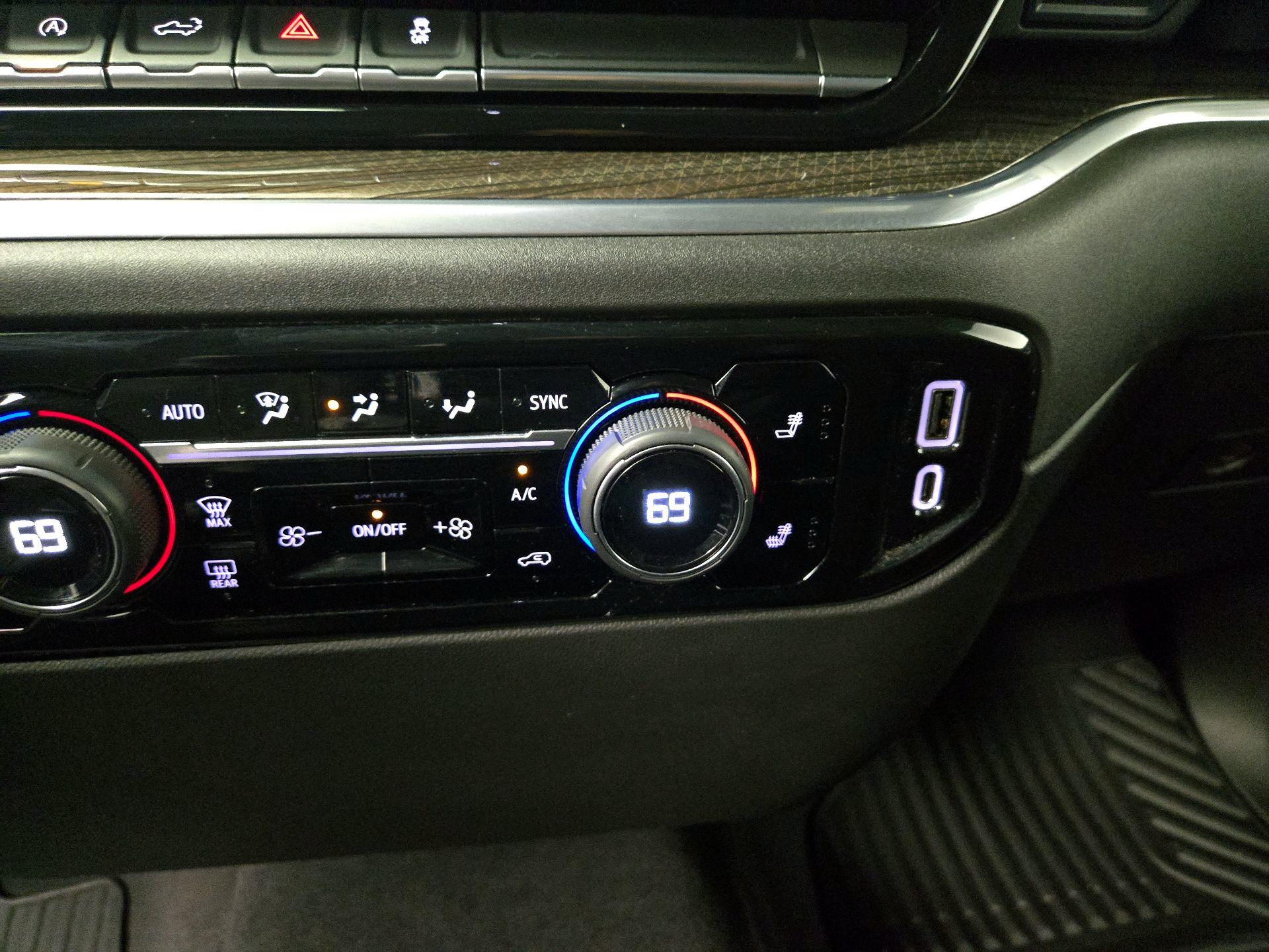 Thumbnail: 2022 Chevrolet Silverado 1500 - 19