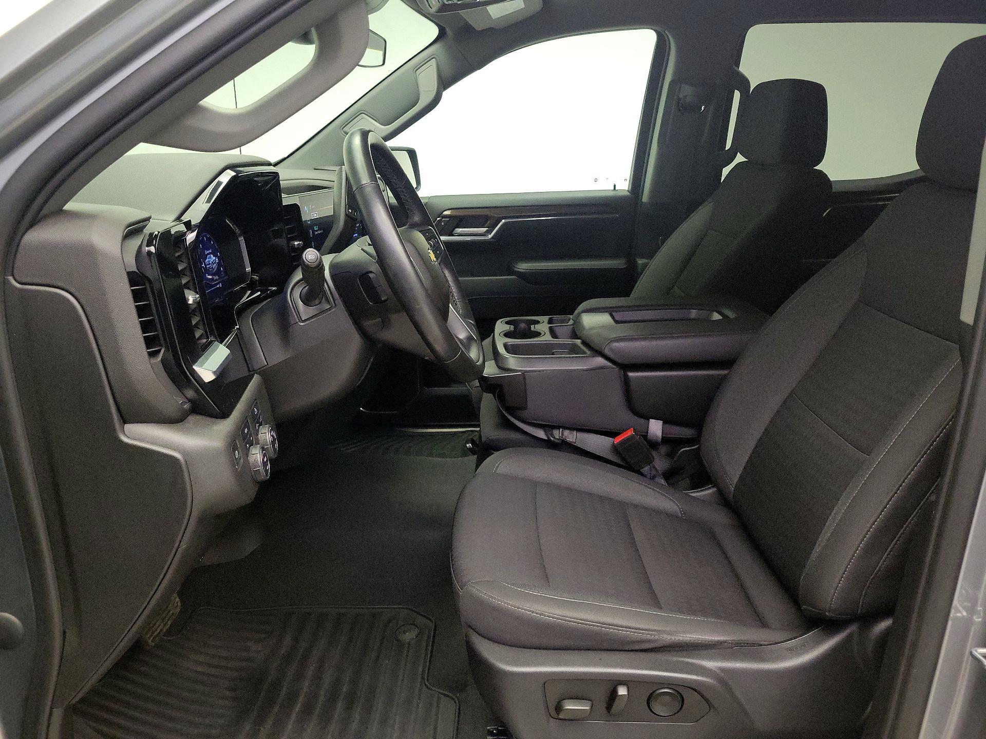 Thumbnail: 2023 Chevrolet Silverado 1500 - 11