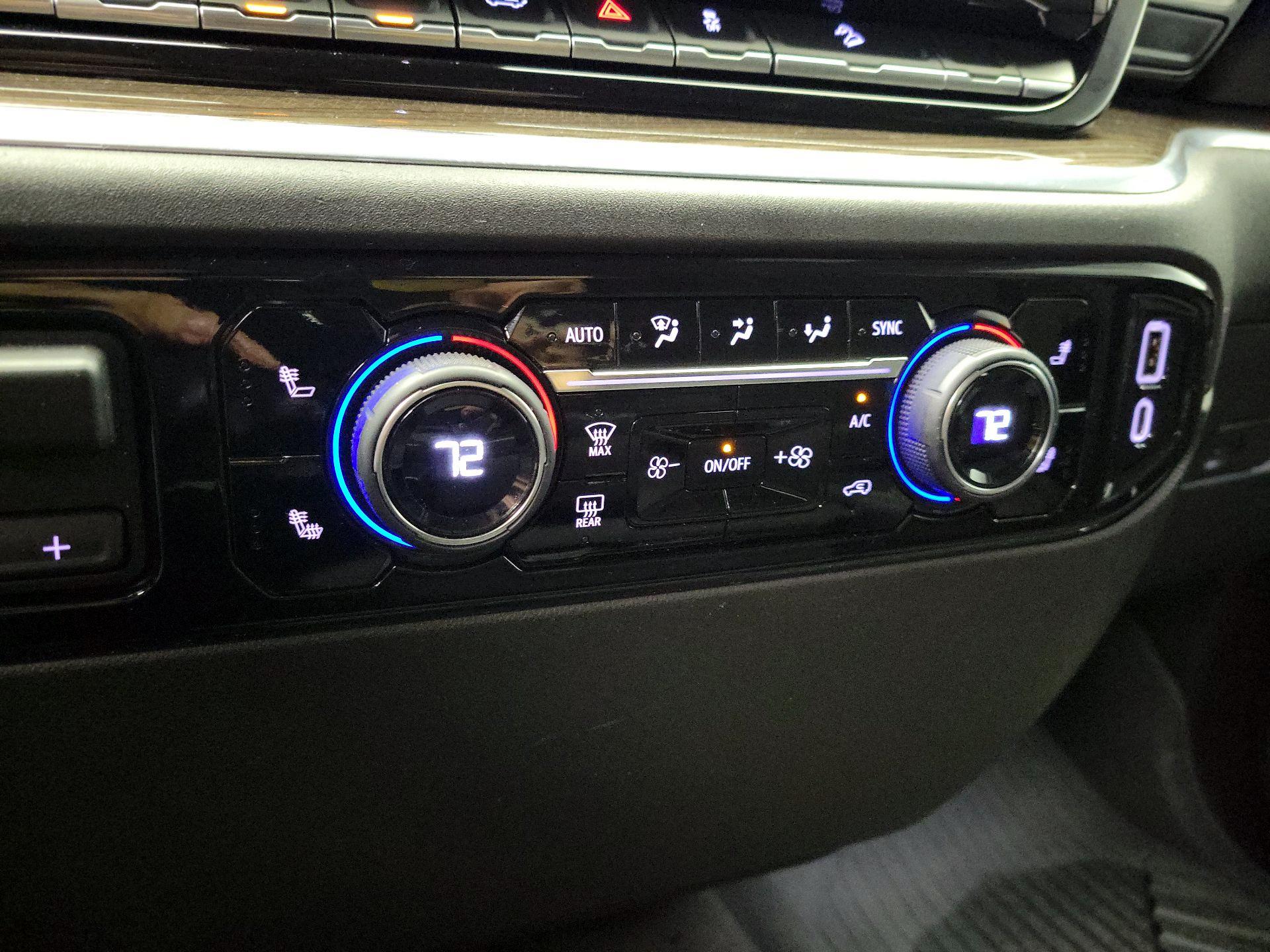 Thumbnail: 2022 Chevrolet Silverado 1500 - 16