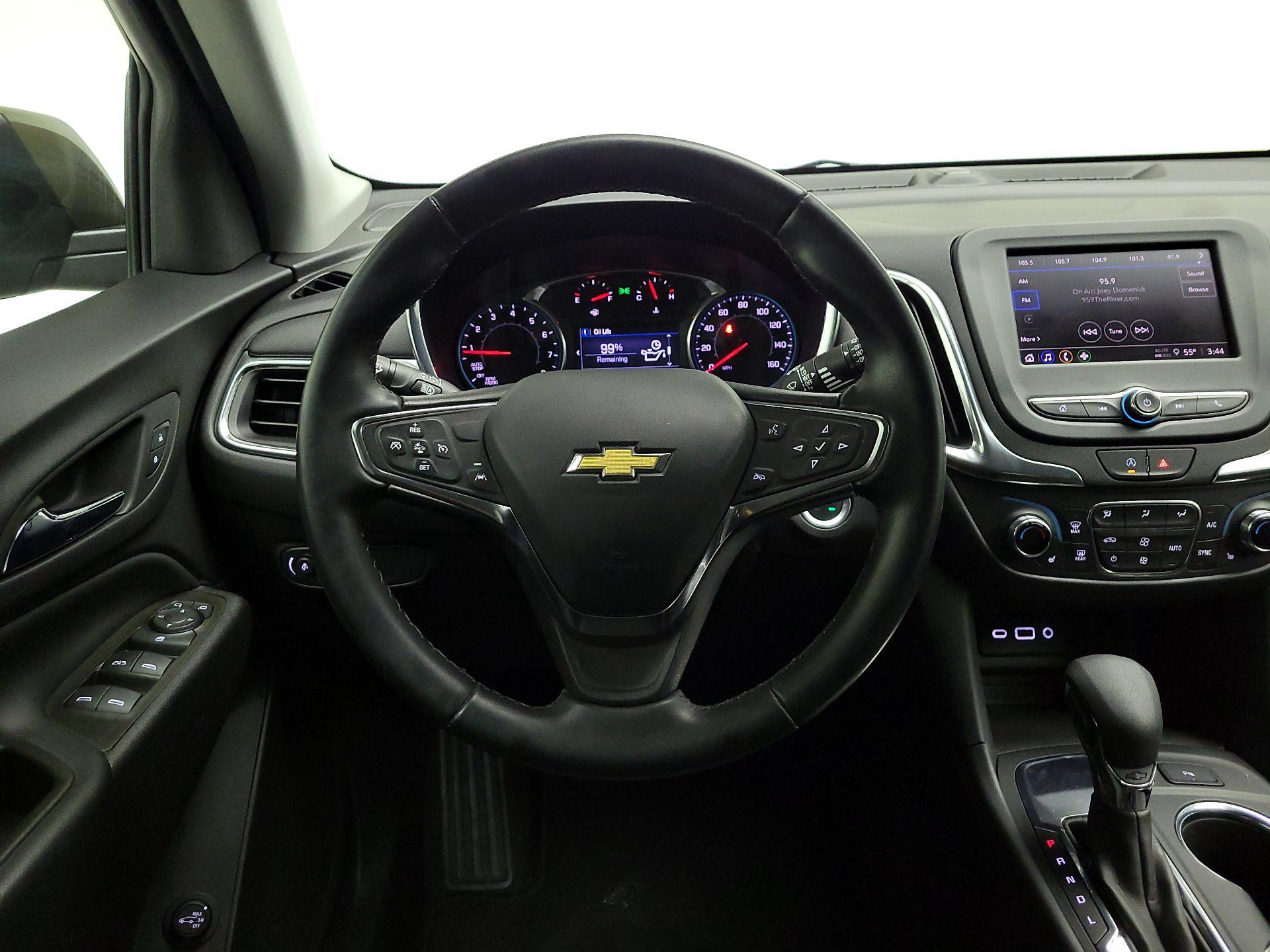 Thumbnail: 2023 Chevrolet Equinox - 10