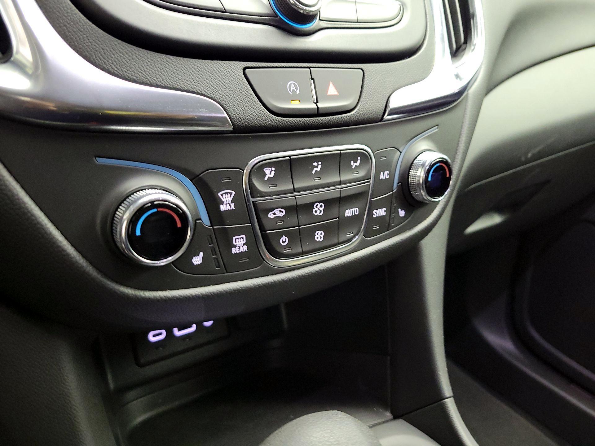 Thumbnail: 2023 Chevrolet Equinox - 15