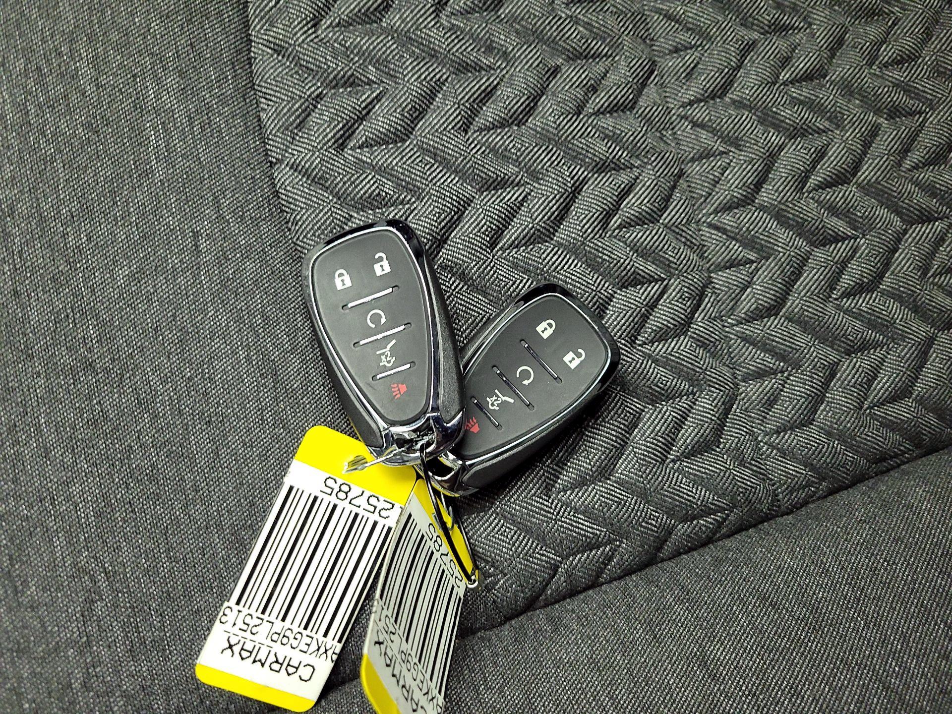 Thumbnail: 2023 Chevrolet Equinox - 20