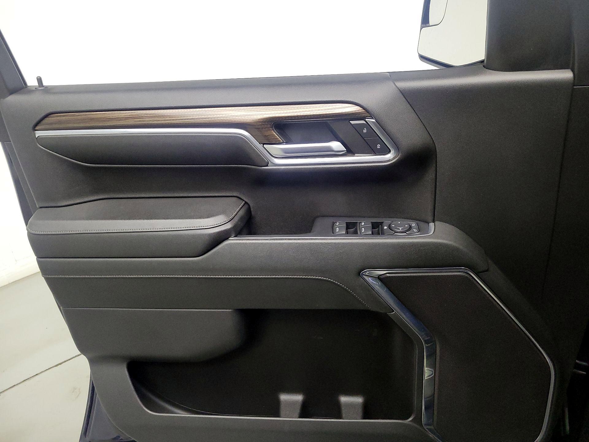 Thumbnail: 2023 Chevrolet Silverado 1500 - 12