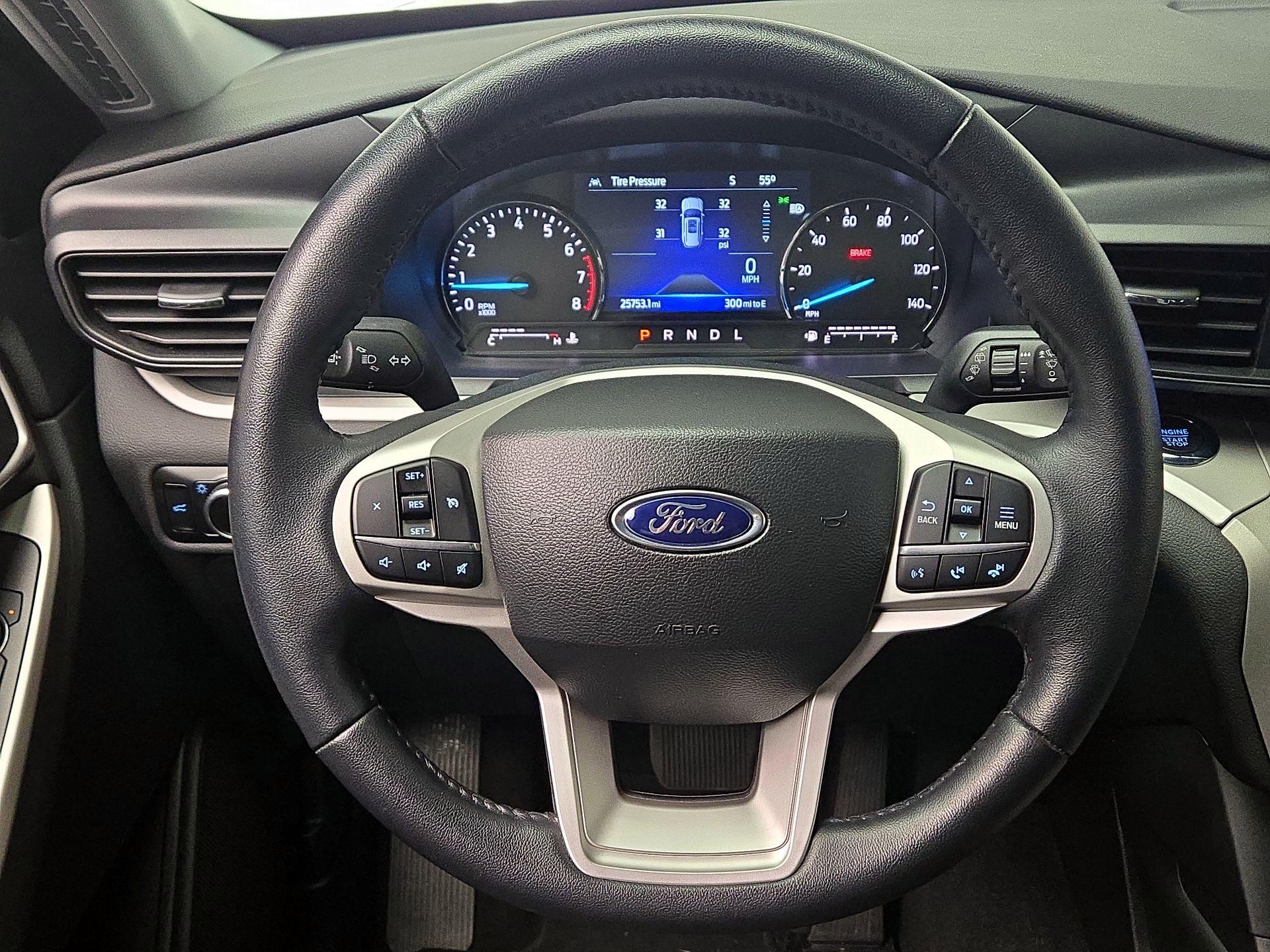 Thumbnail: 2023 Ford Explorer - 10