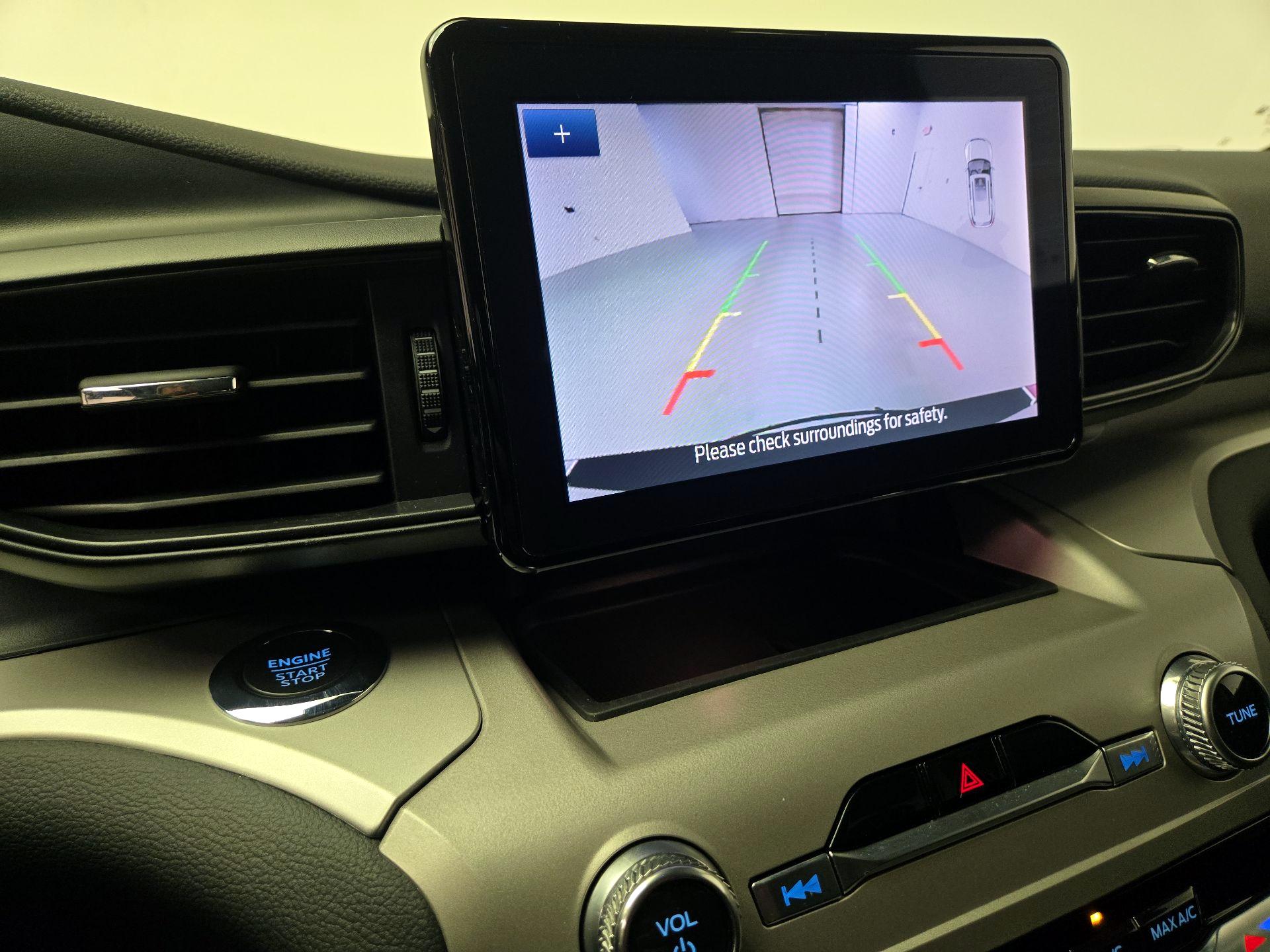 Thumbnail: 2023 Ford Explorer - 14