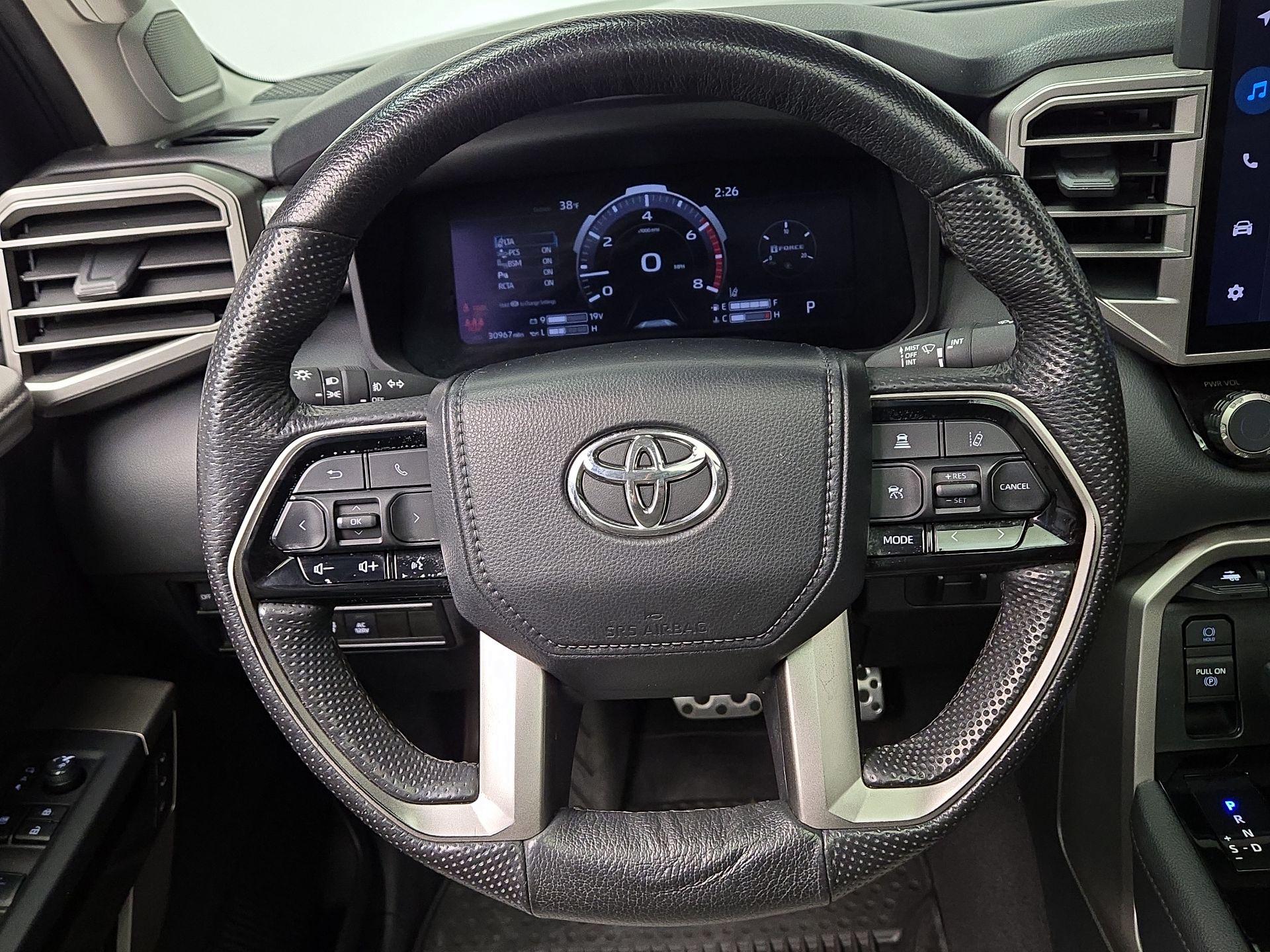 Thumbnail: 2024 Toyota Tundra - 10