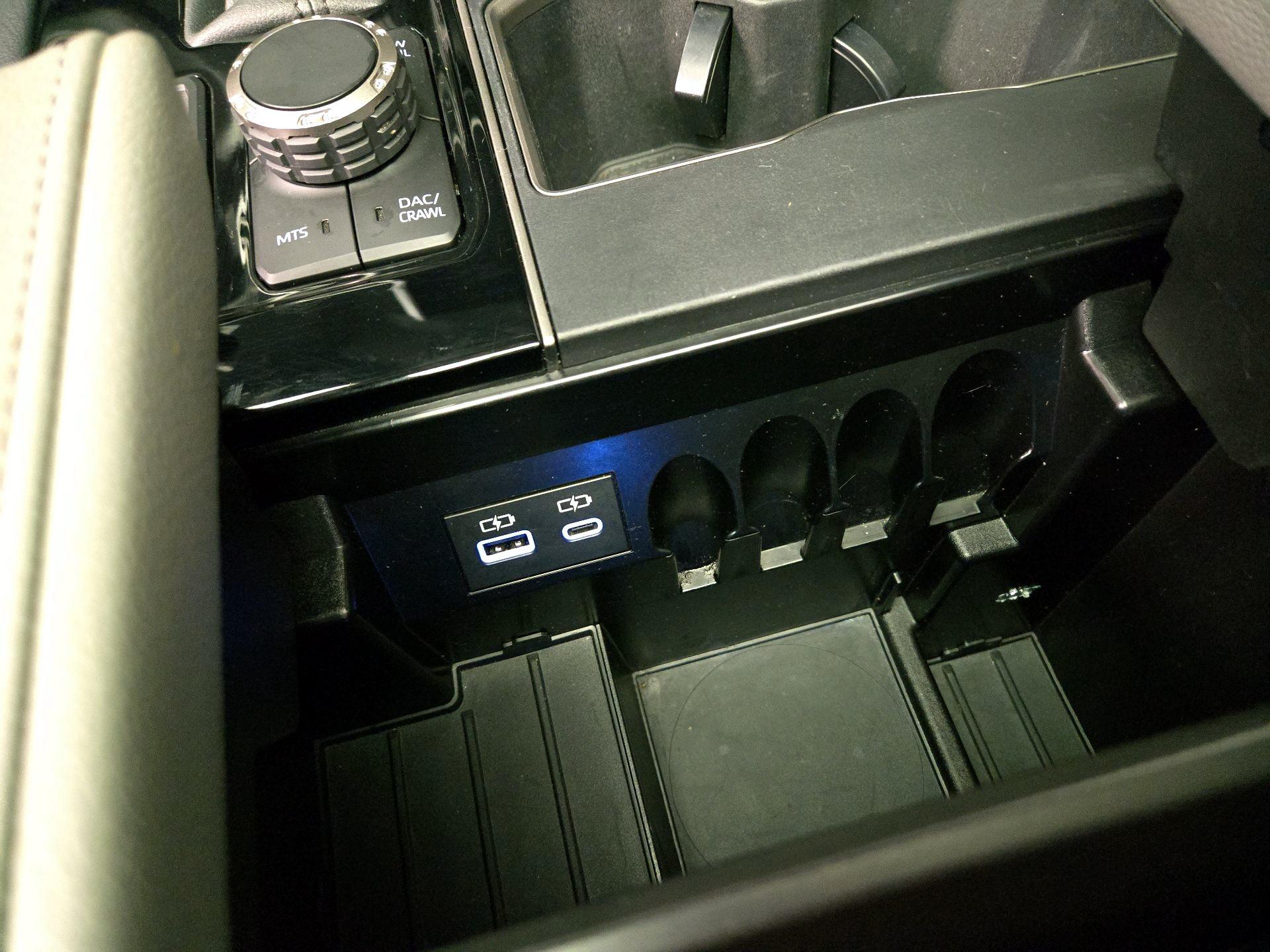 Thumbnail: 2024 Toyota Tundra - 18