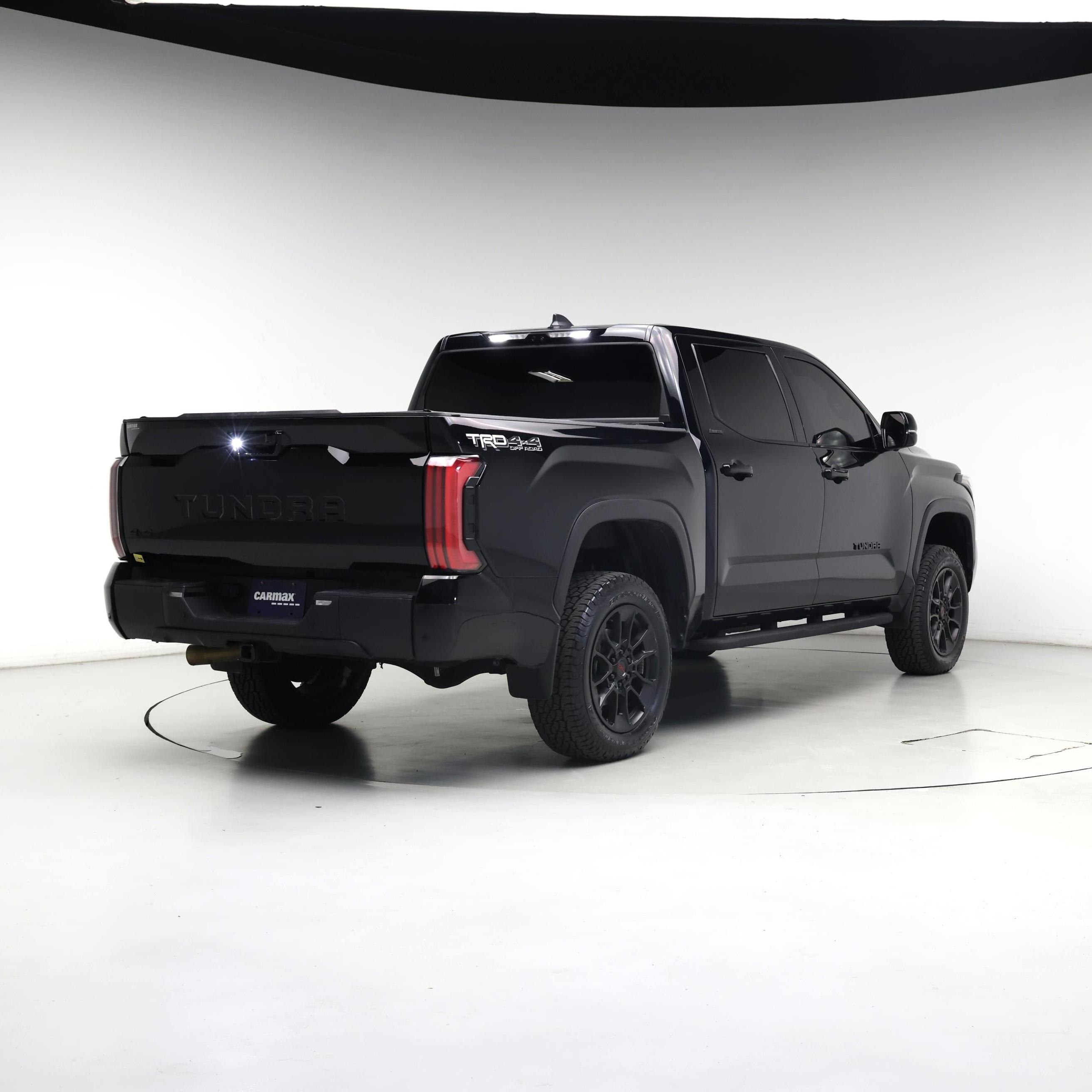 Thumbnail: 2024 Toyota Tundra - 8