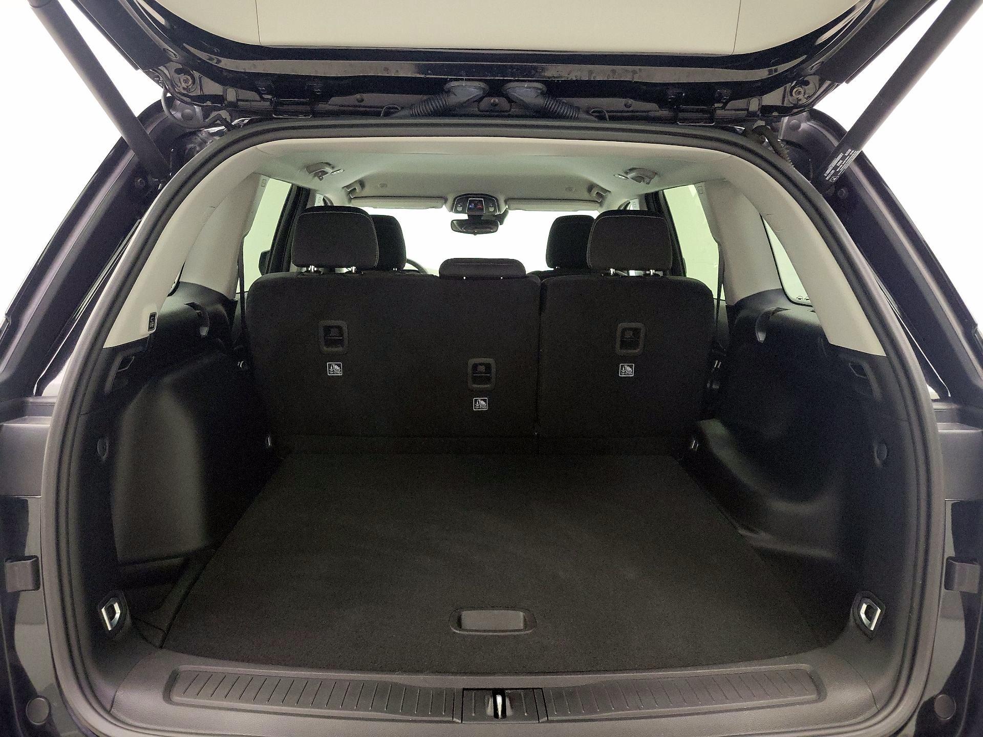 Thumbnail: 2023 Jeep Grand Cherokee - 20