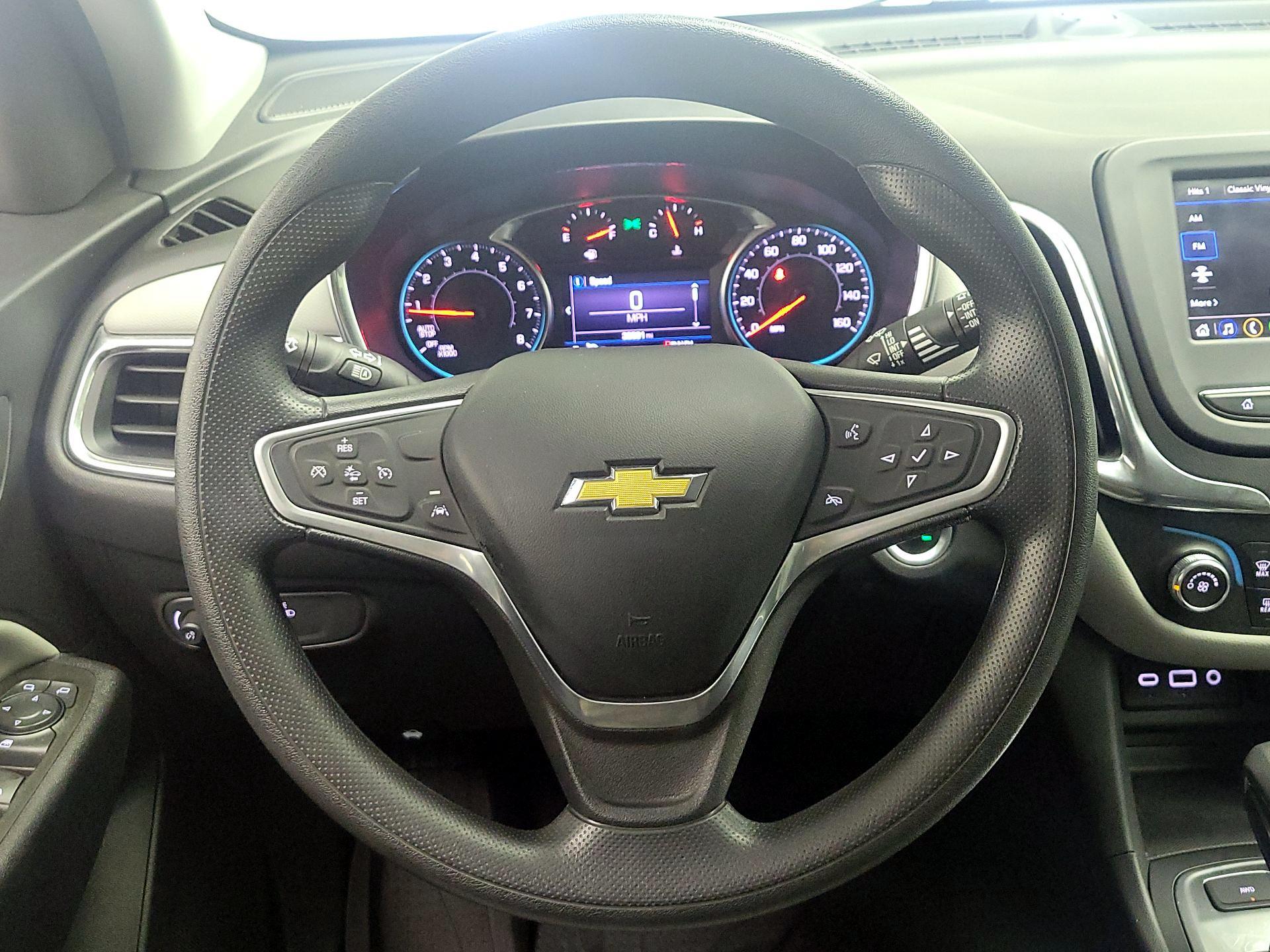 Thumbnail: 2022 Chevrolet Equinox - 10