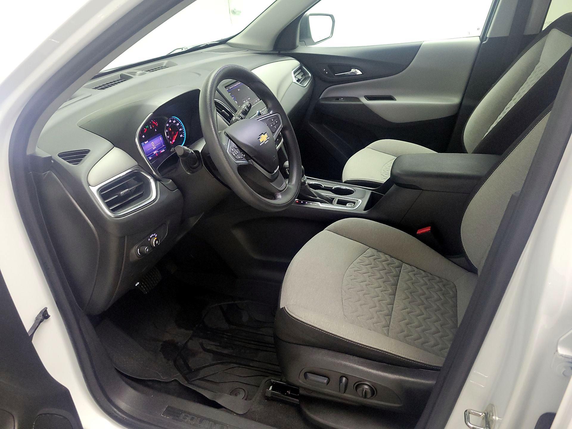 Thumbnail: 2022 Chevrolet Equinox - 11