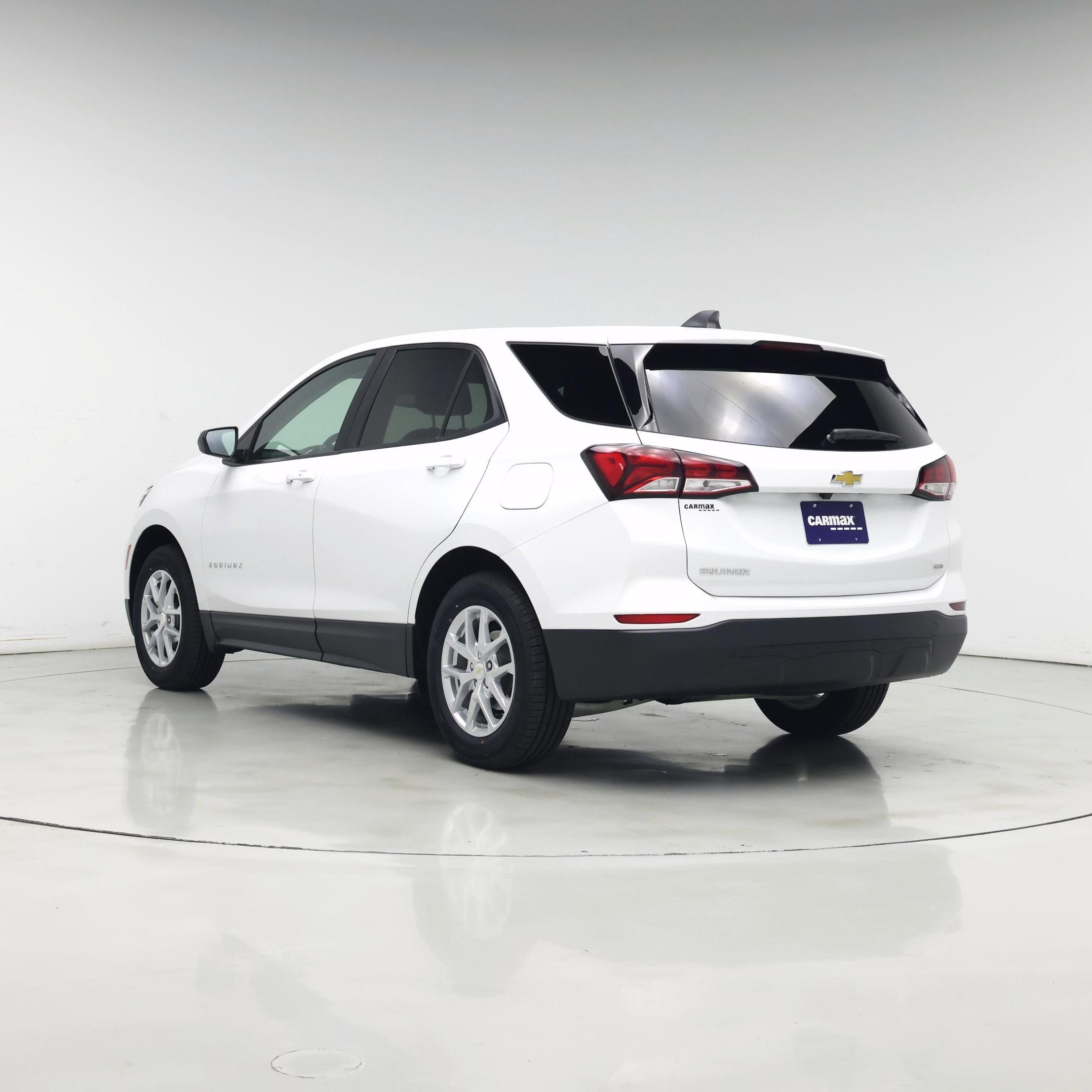 Thumbnail: 2022 Chevrolet Equinox - 2