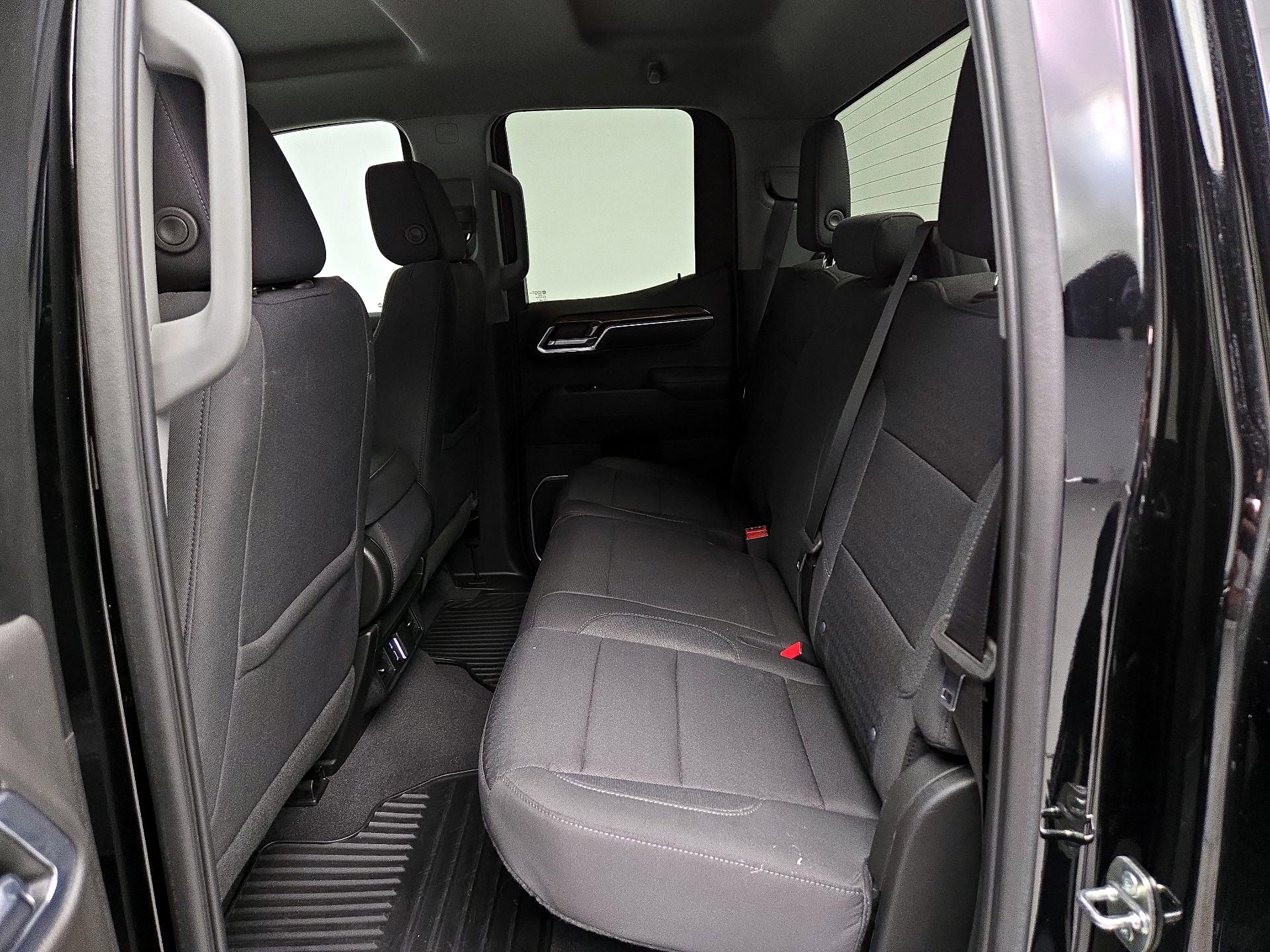 Thumbnail: 2022 Chevrolet Silverado 1500 - 20