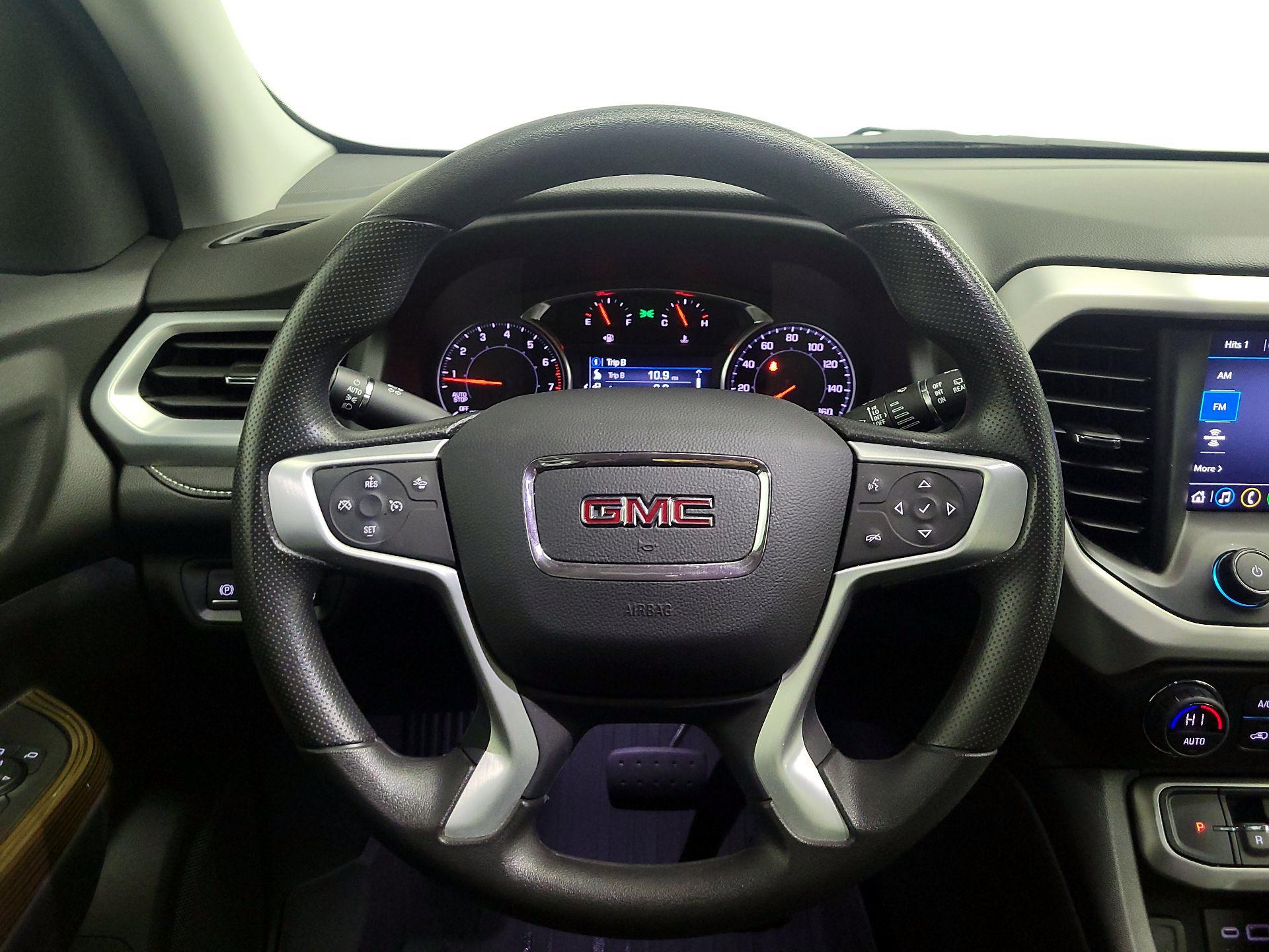 Thumbnail: 2023 GMC Acadia - 10